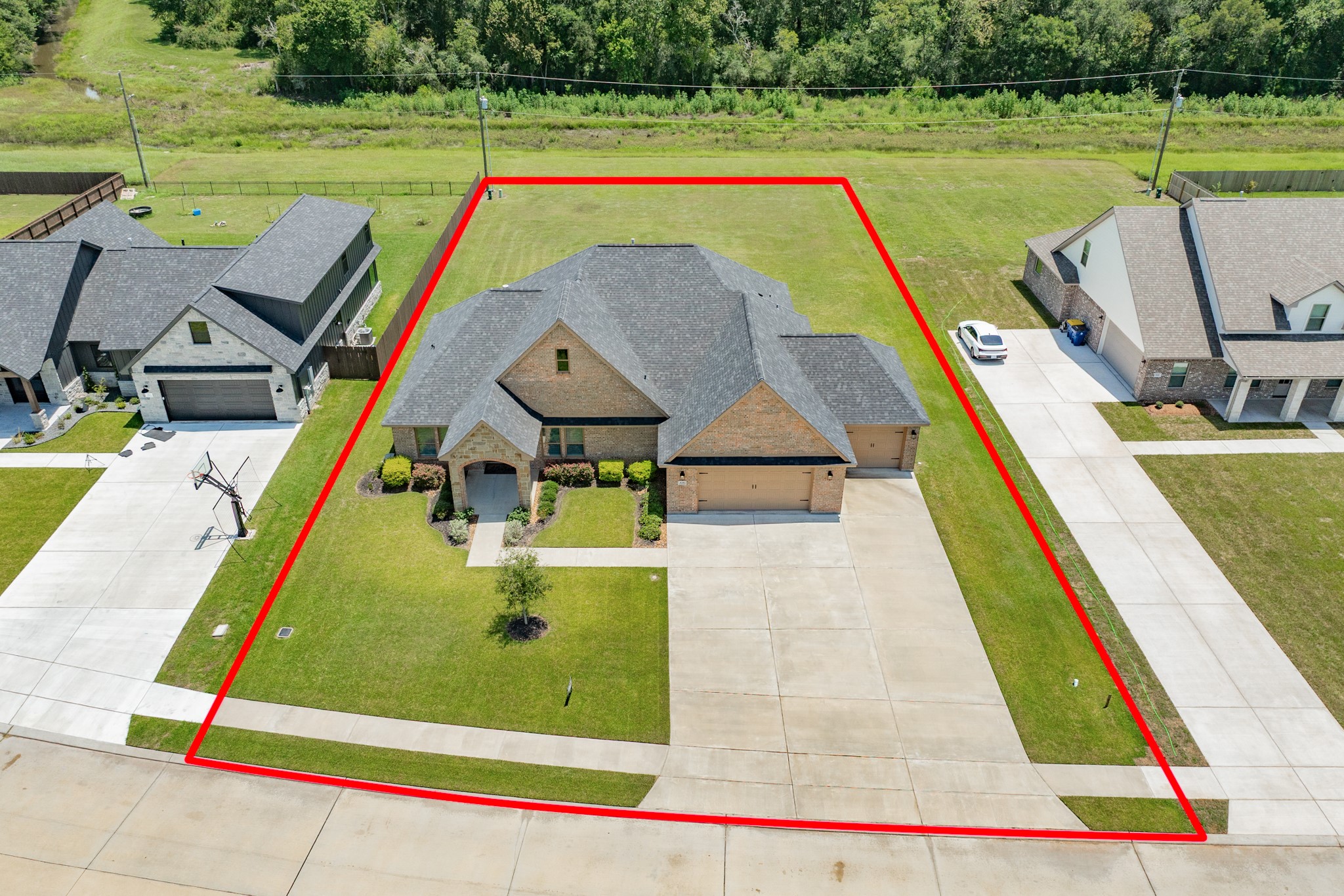 Listing photo 1