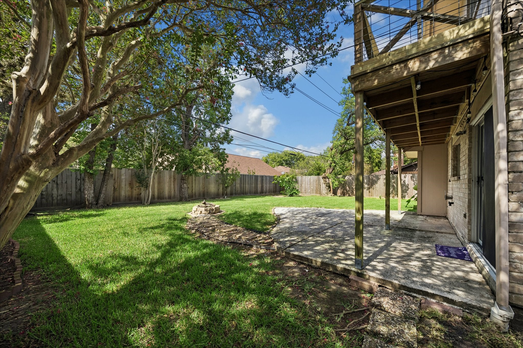 Listing photo 4