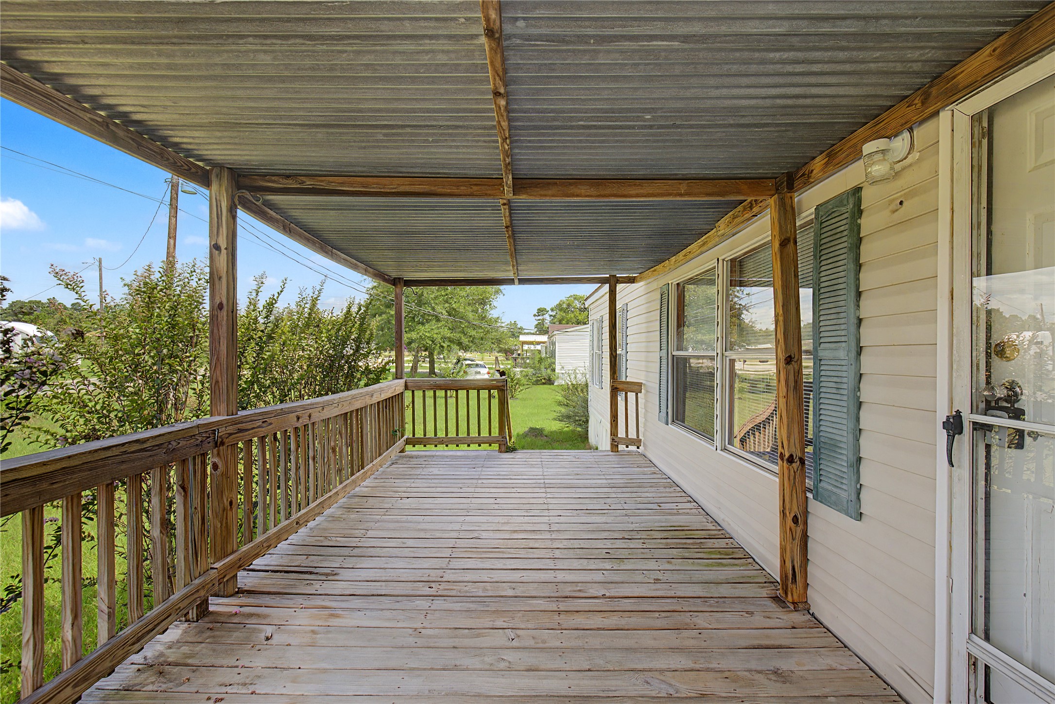 Listing photo 5