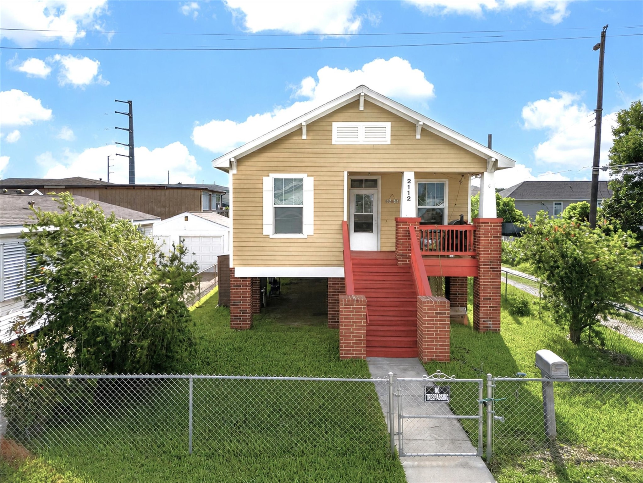 Listing photo 1