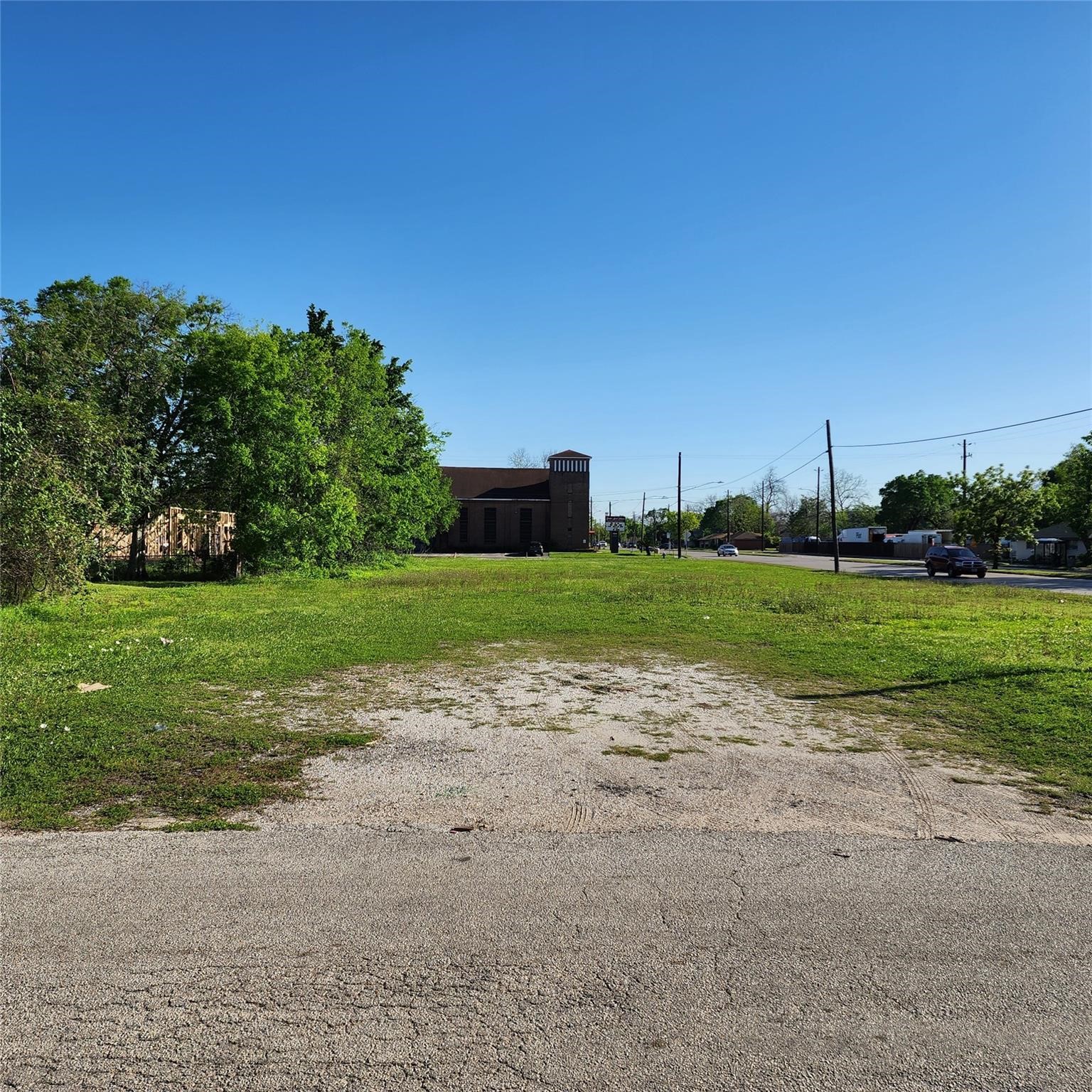 Listing photo 4