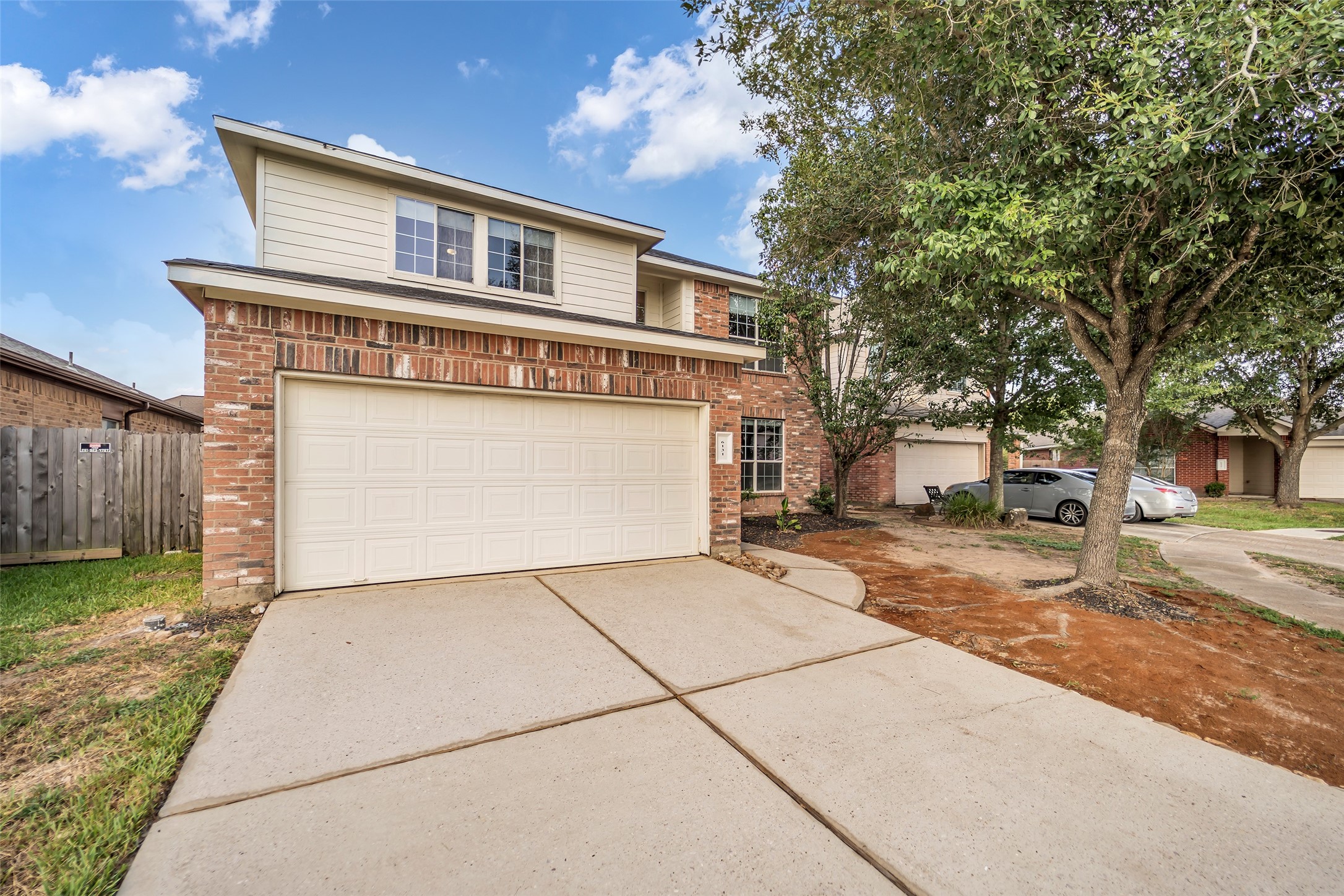 Listing photo 1