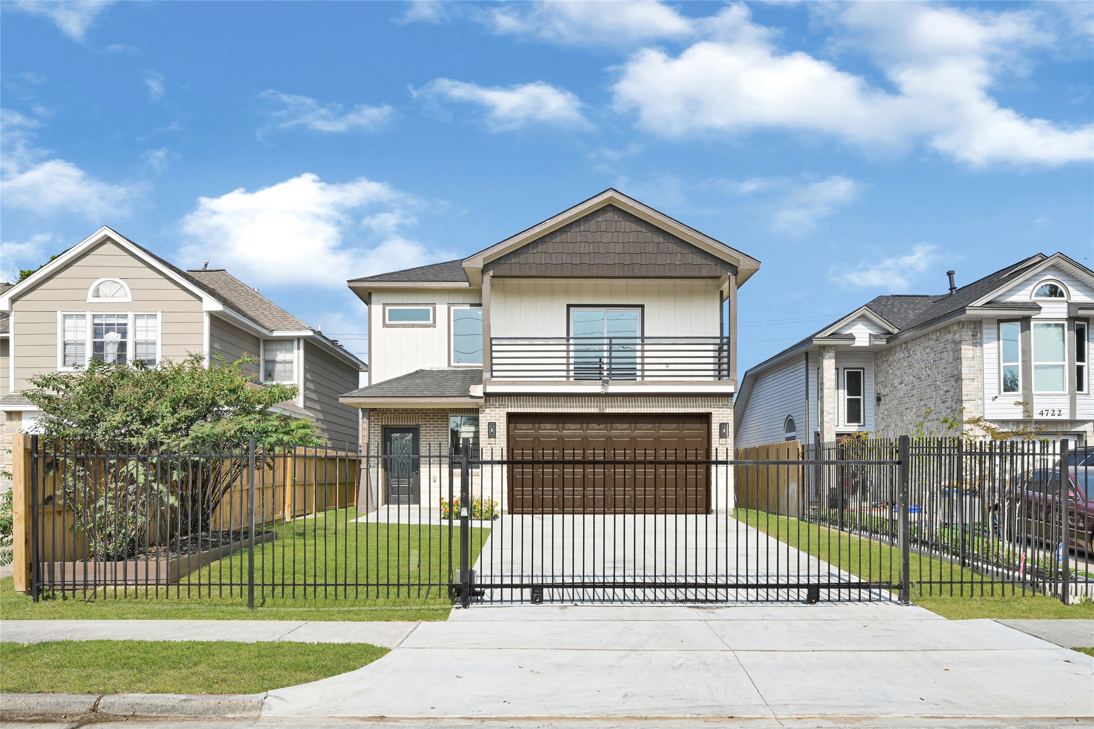 Listing photo 1