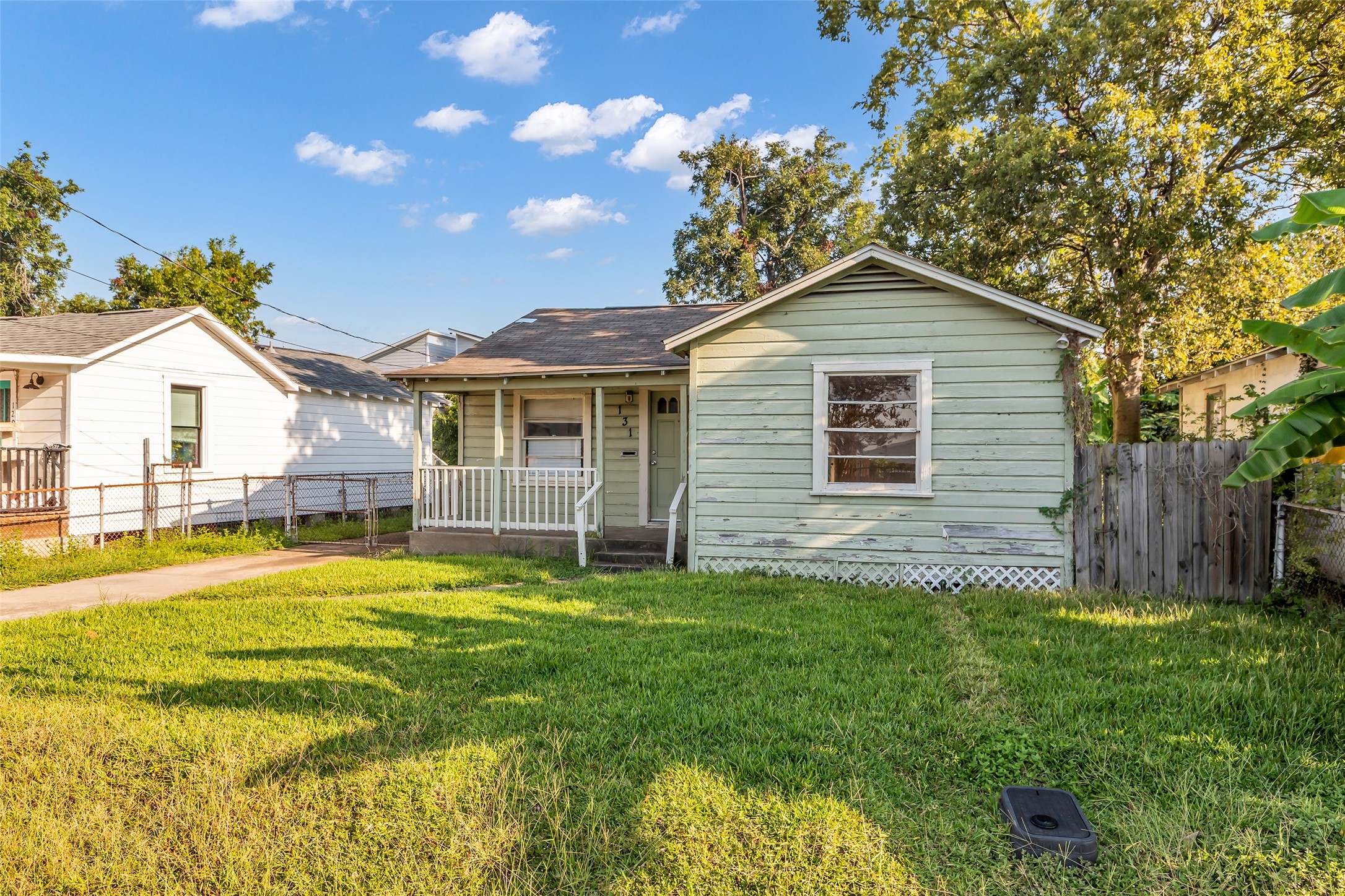 Listing photo 4