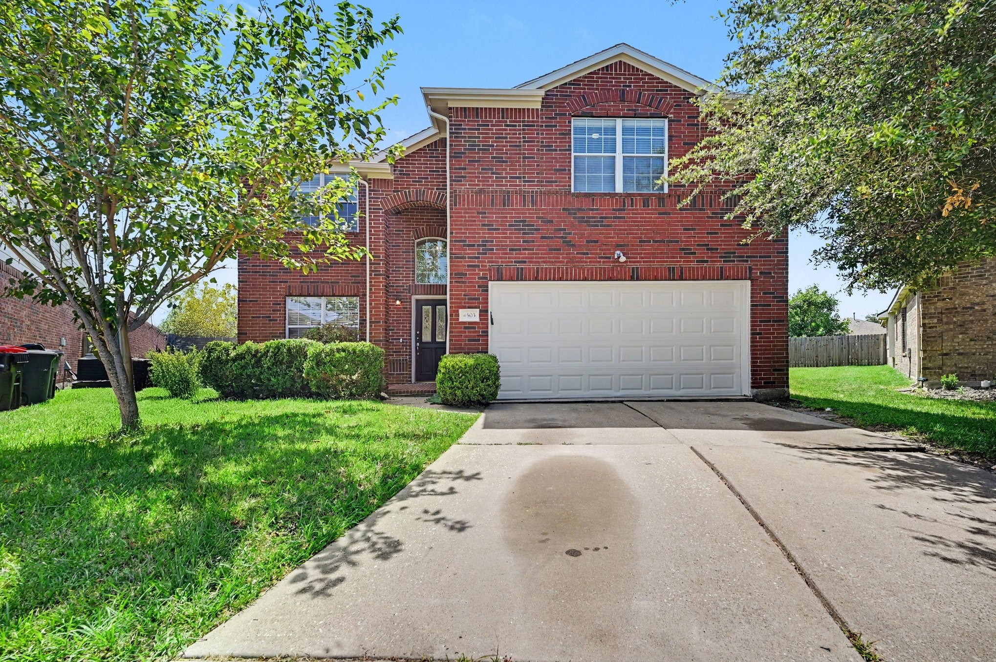 Listing photo 1