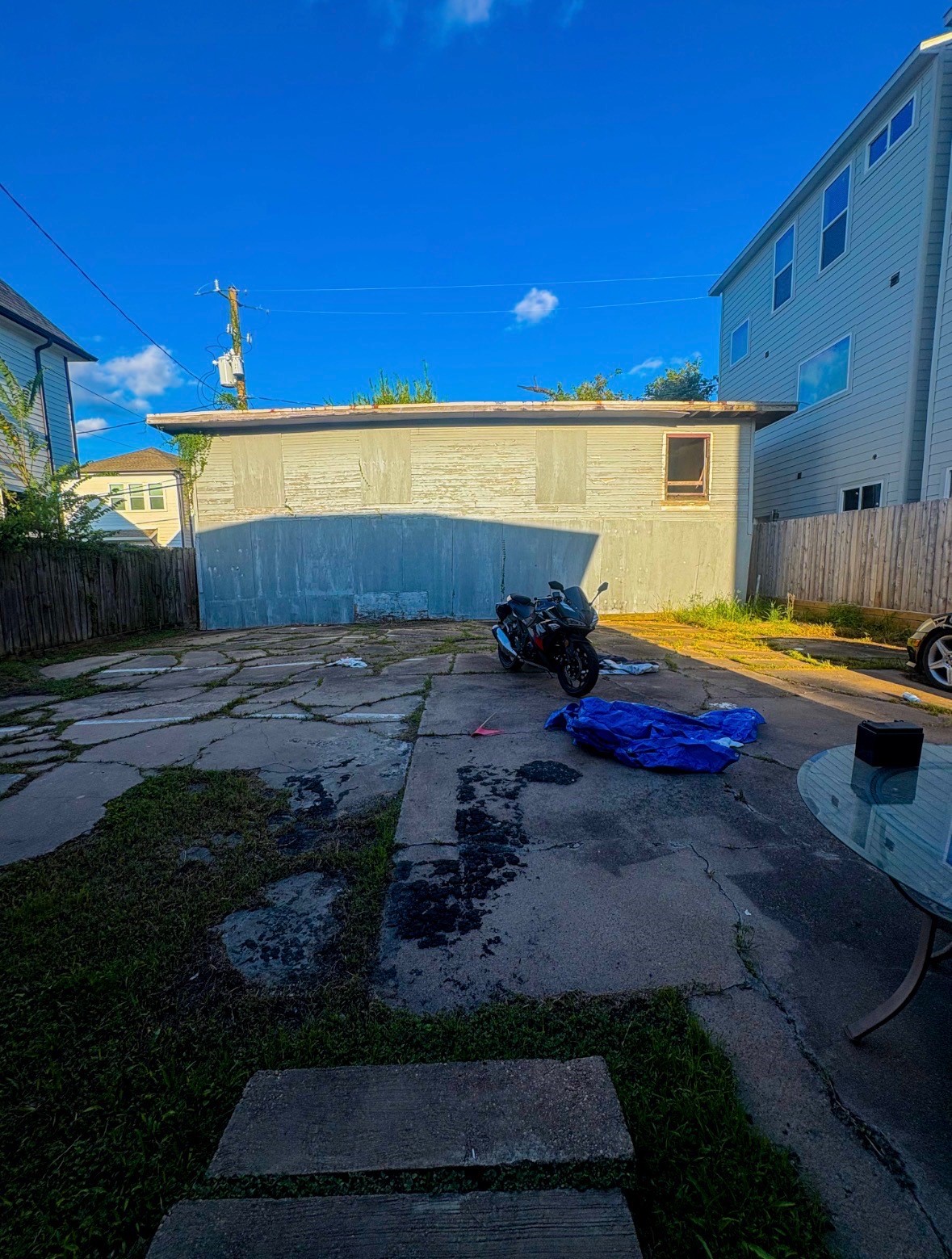 Listing photo 3