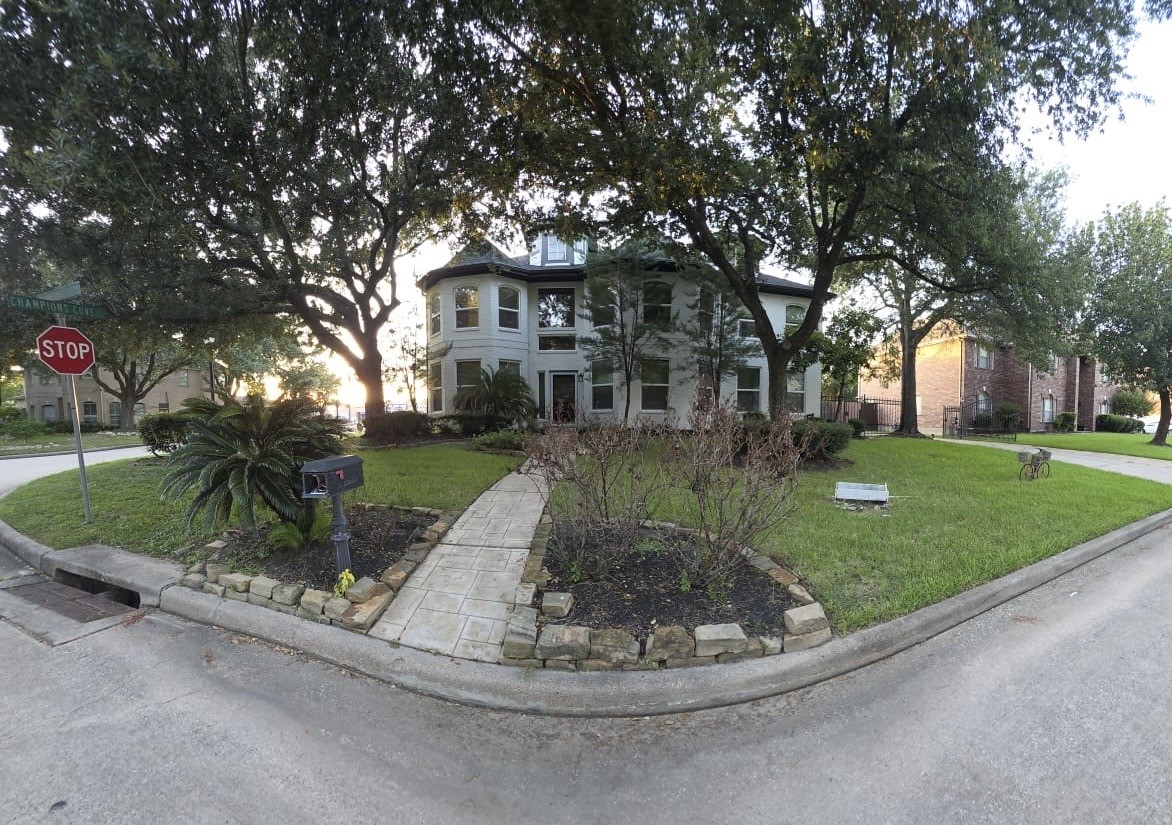Listing photo 4