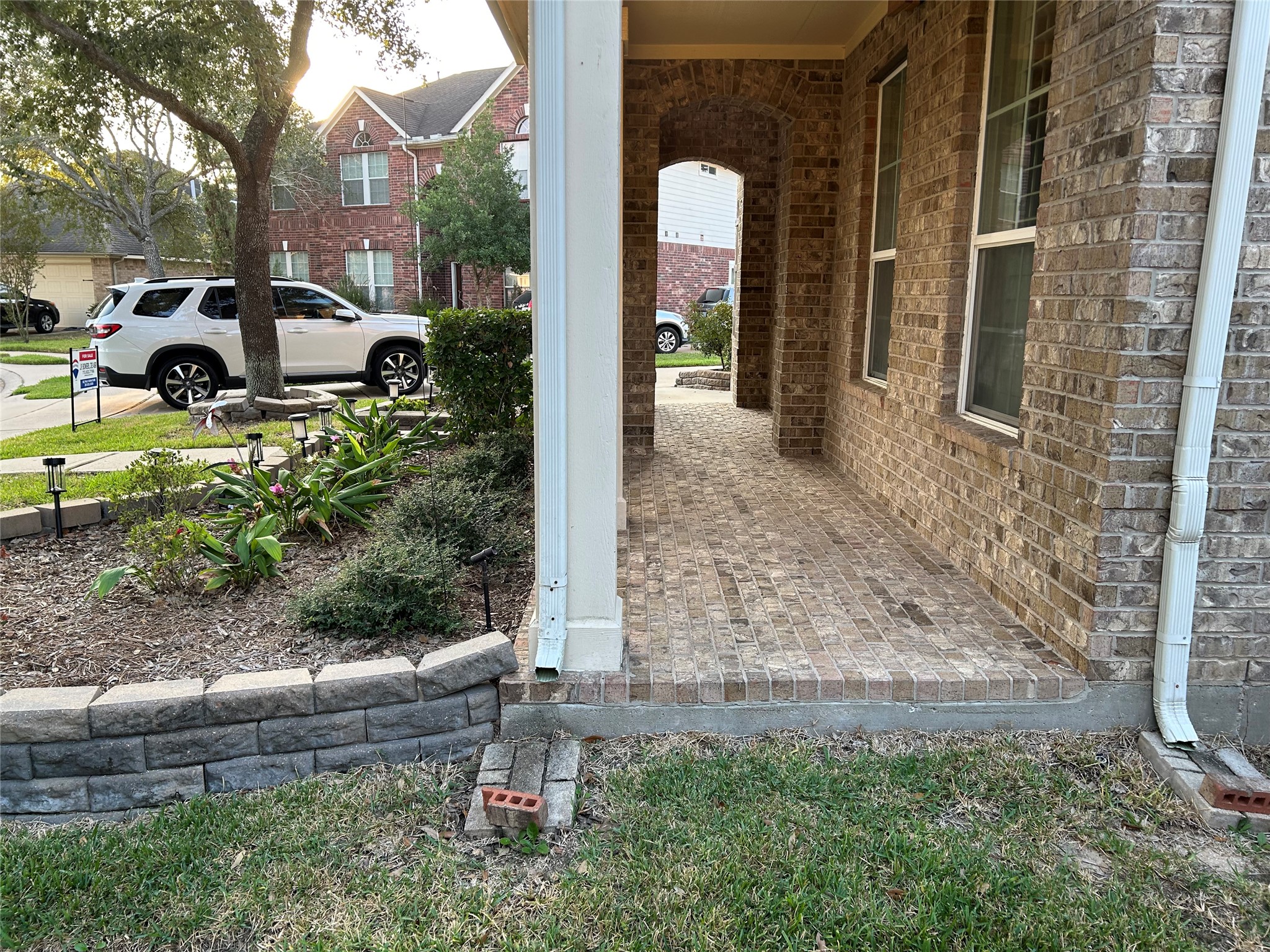 Listing photo 4