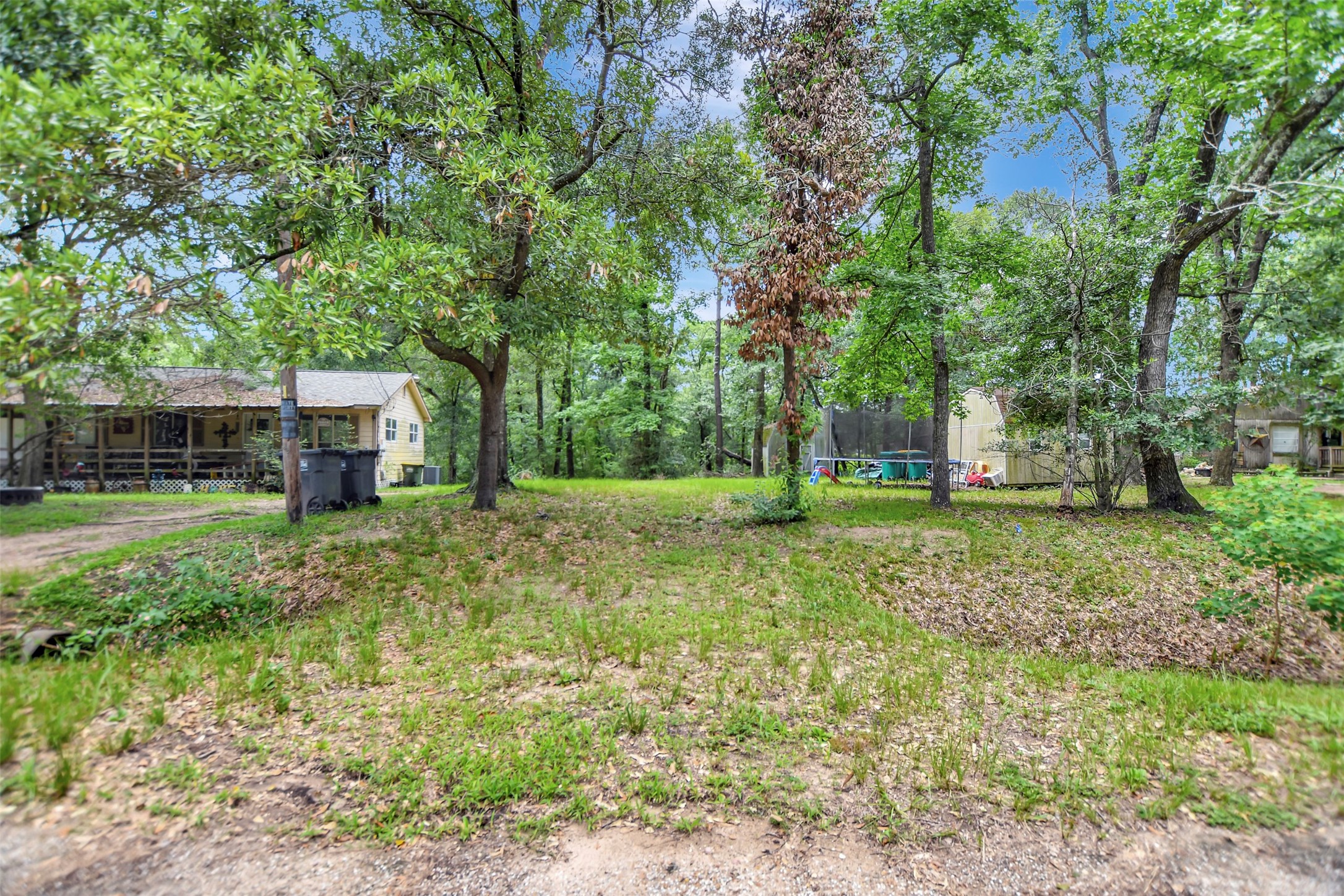 Listing photo 5
