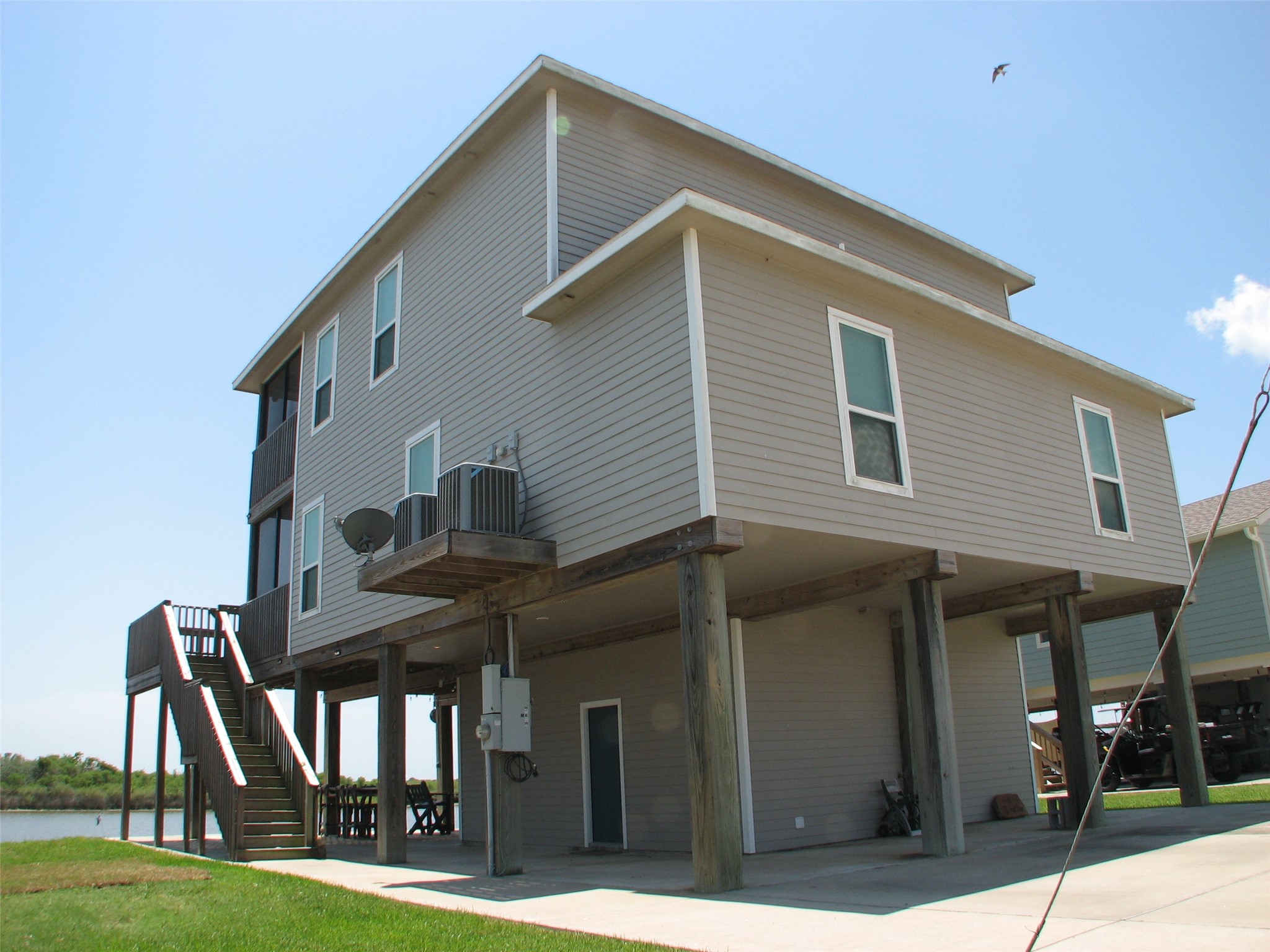 Listing photo 1