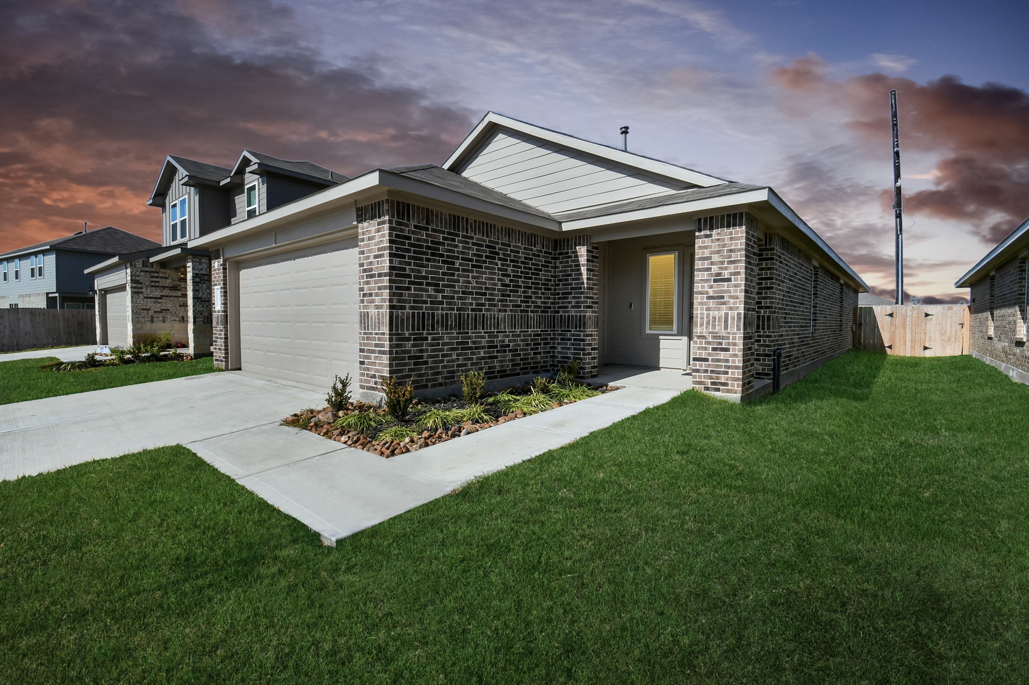 Listing photo 1