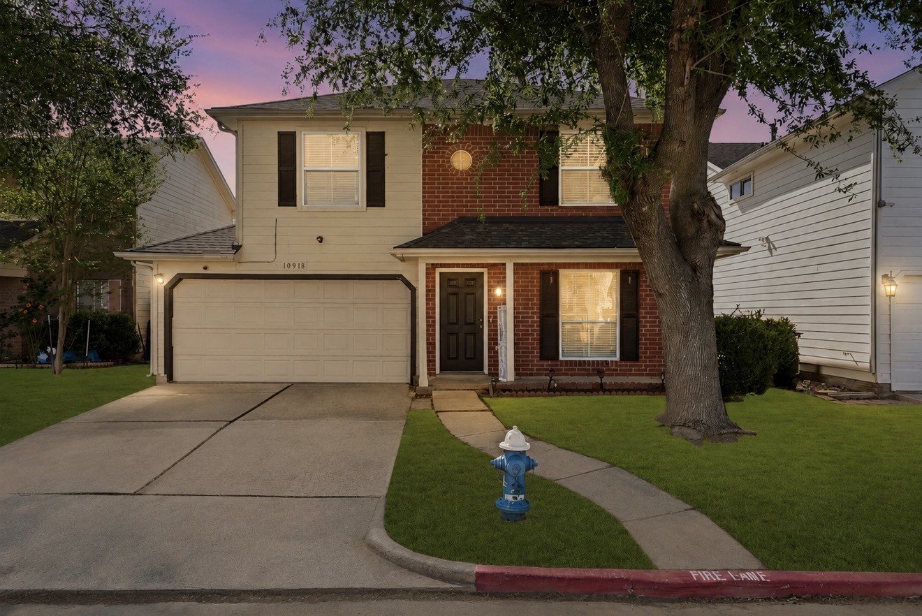 Listing photo 2