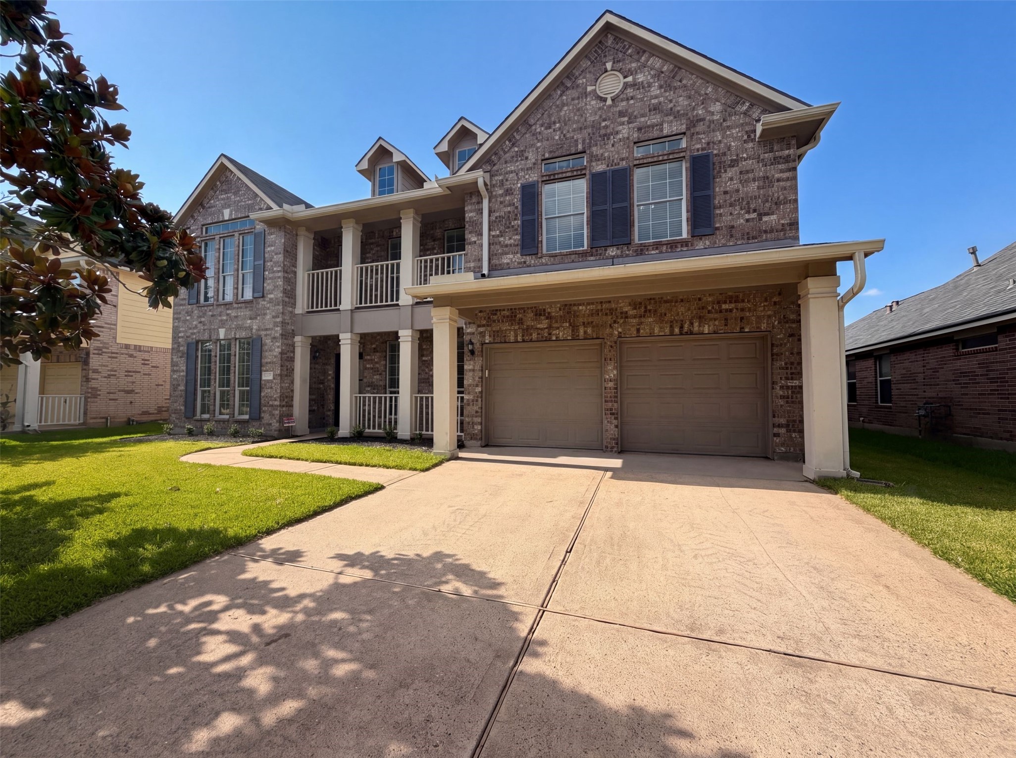 Listing photo 1