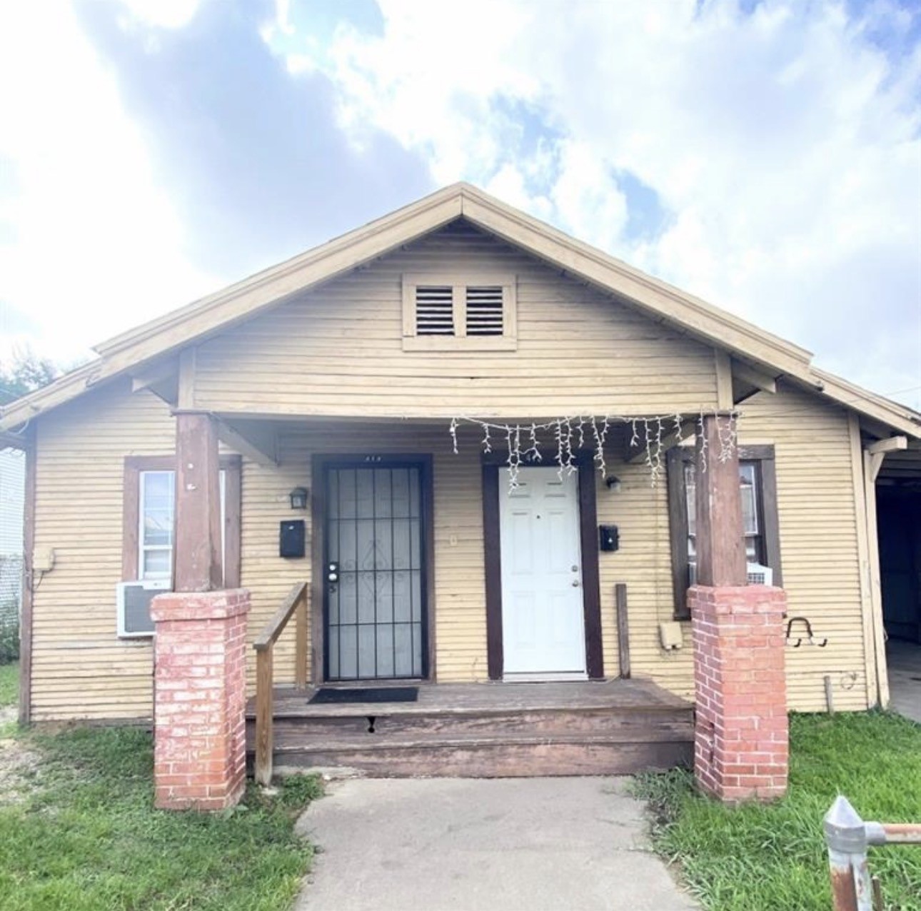 Listing photo 1