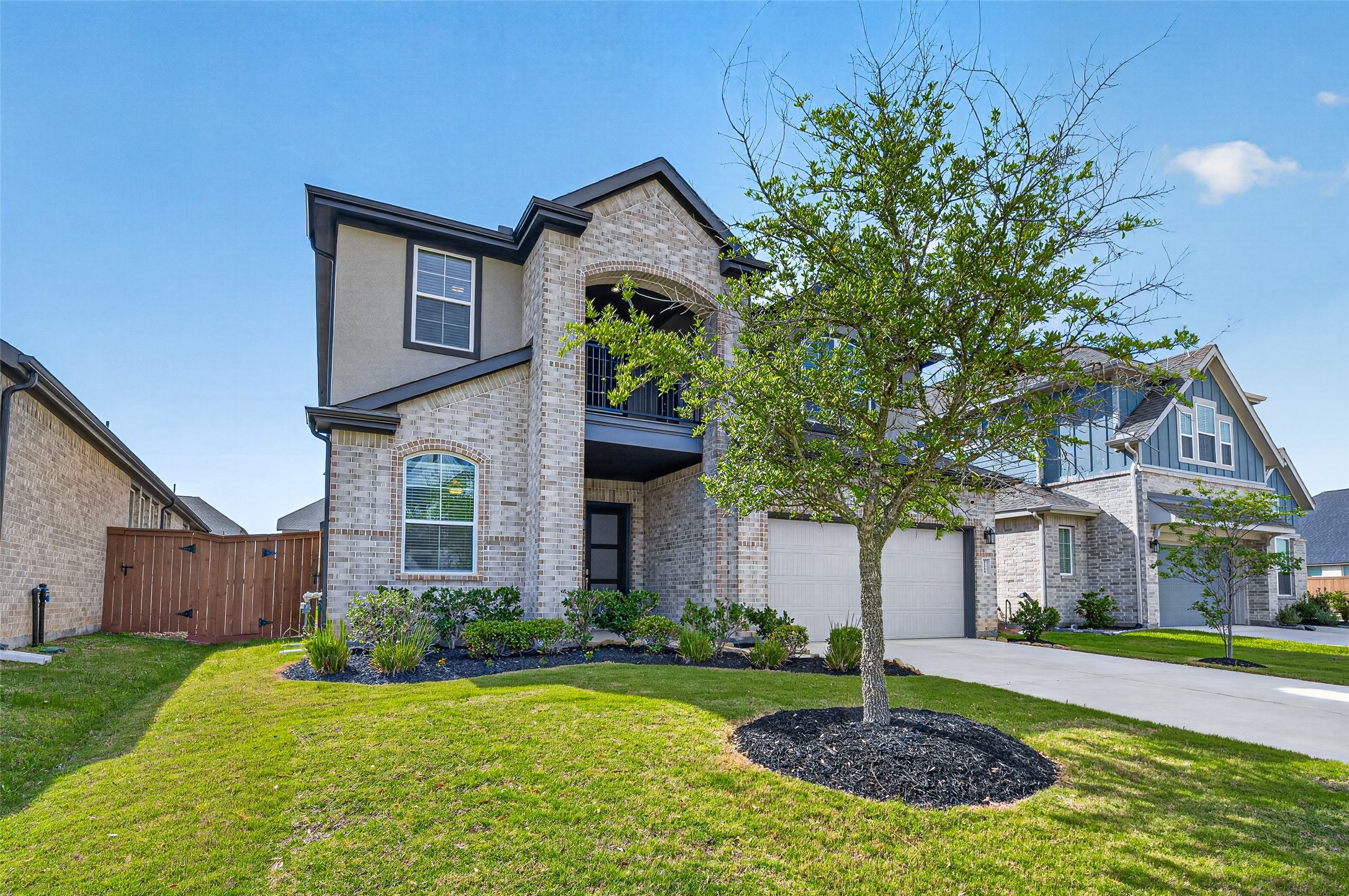Listing photo 1