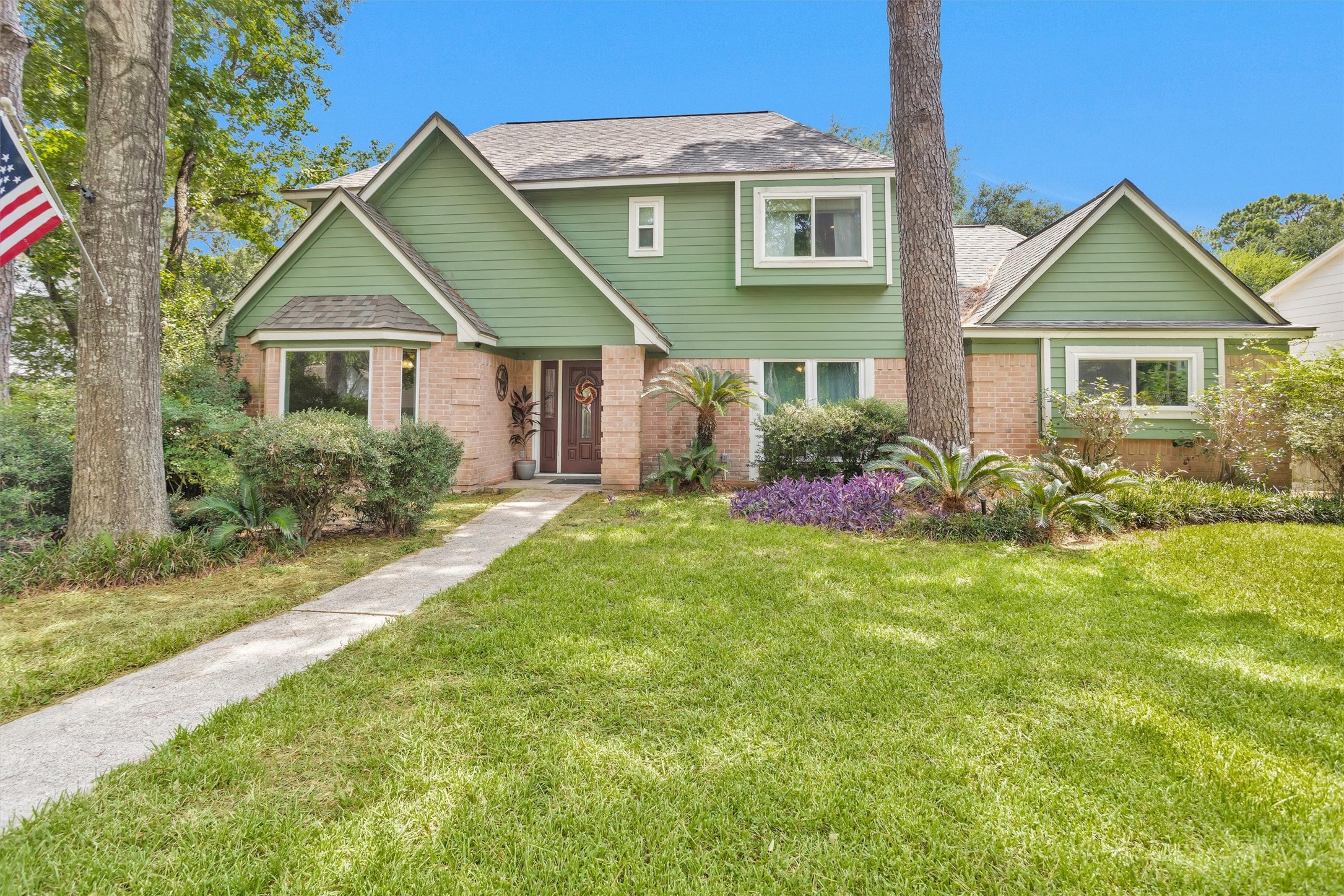 Listing photo 1