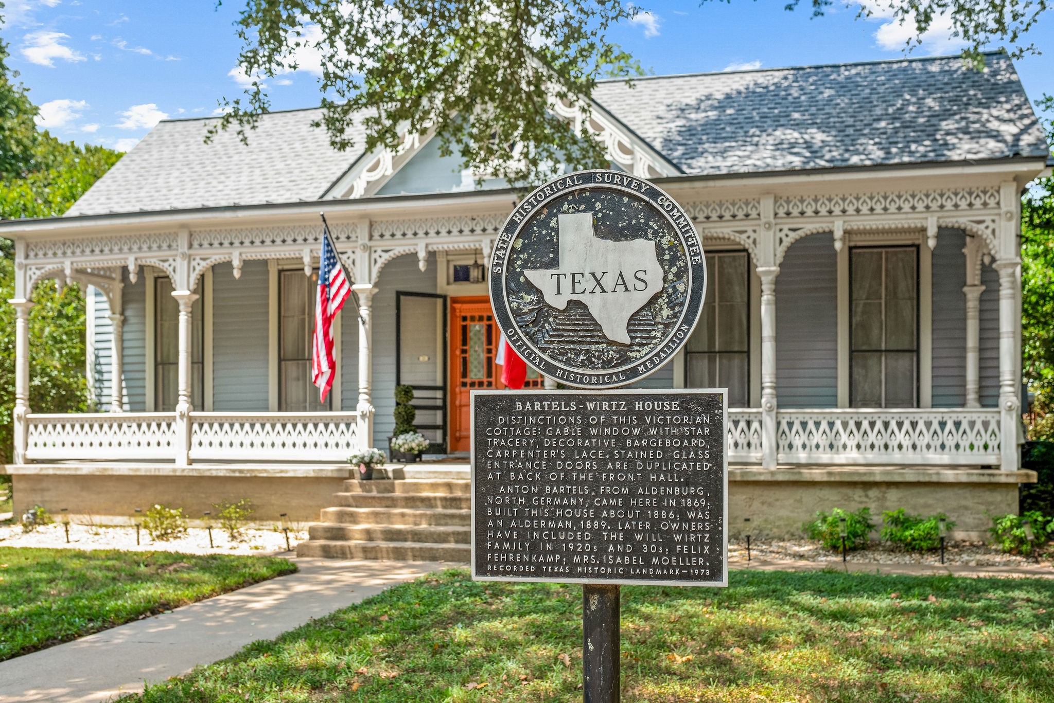 Listing photo 1