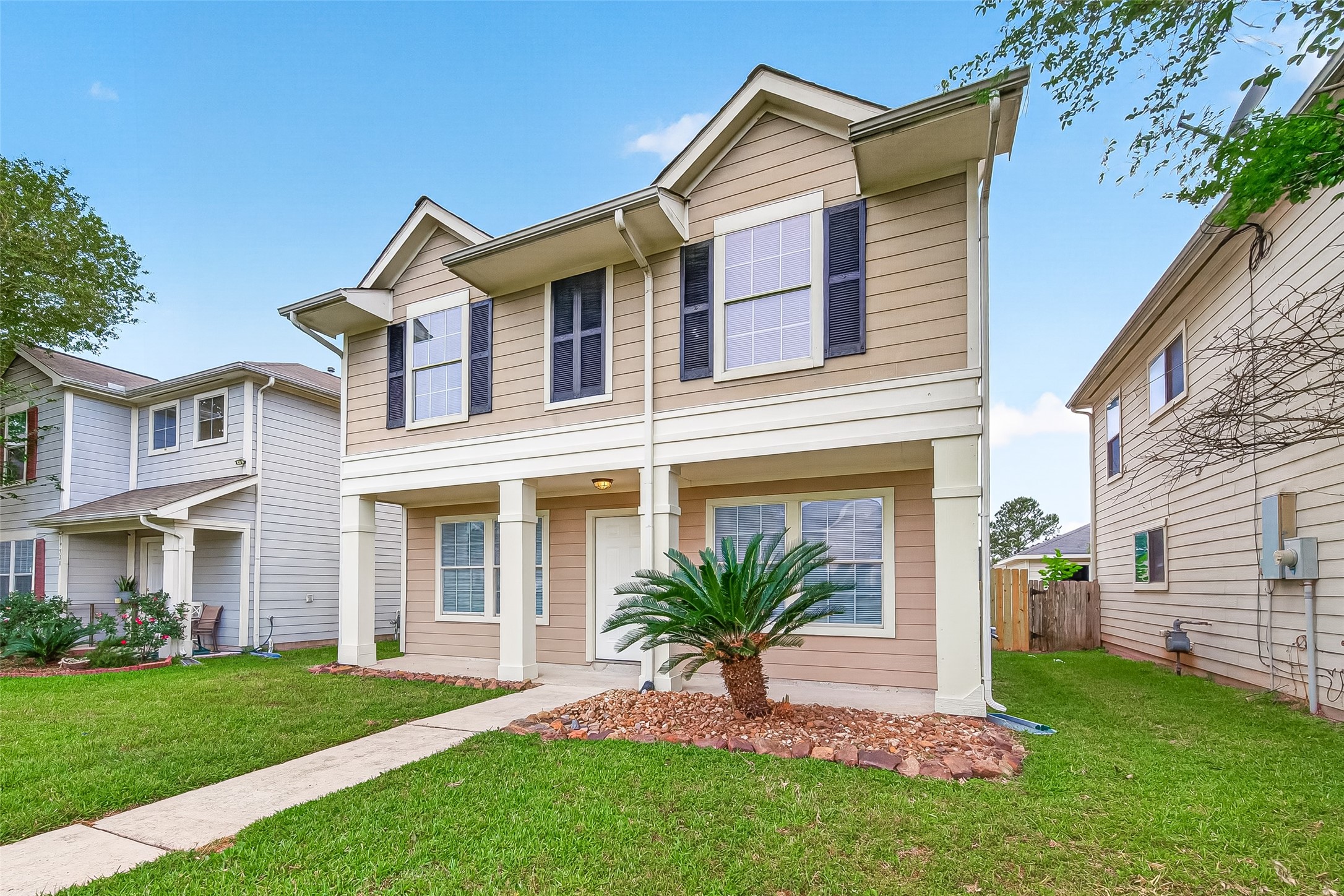 Listing photo 1
