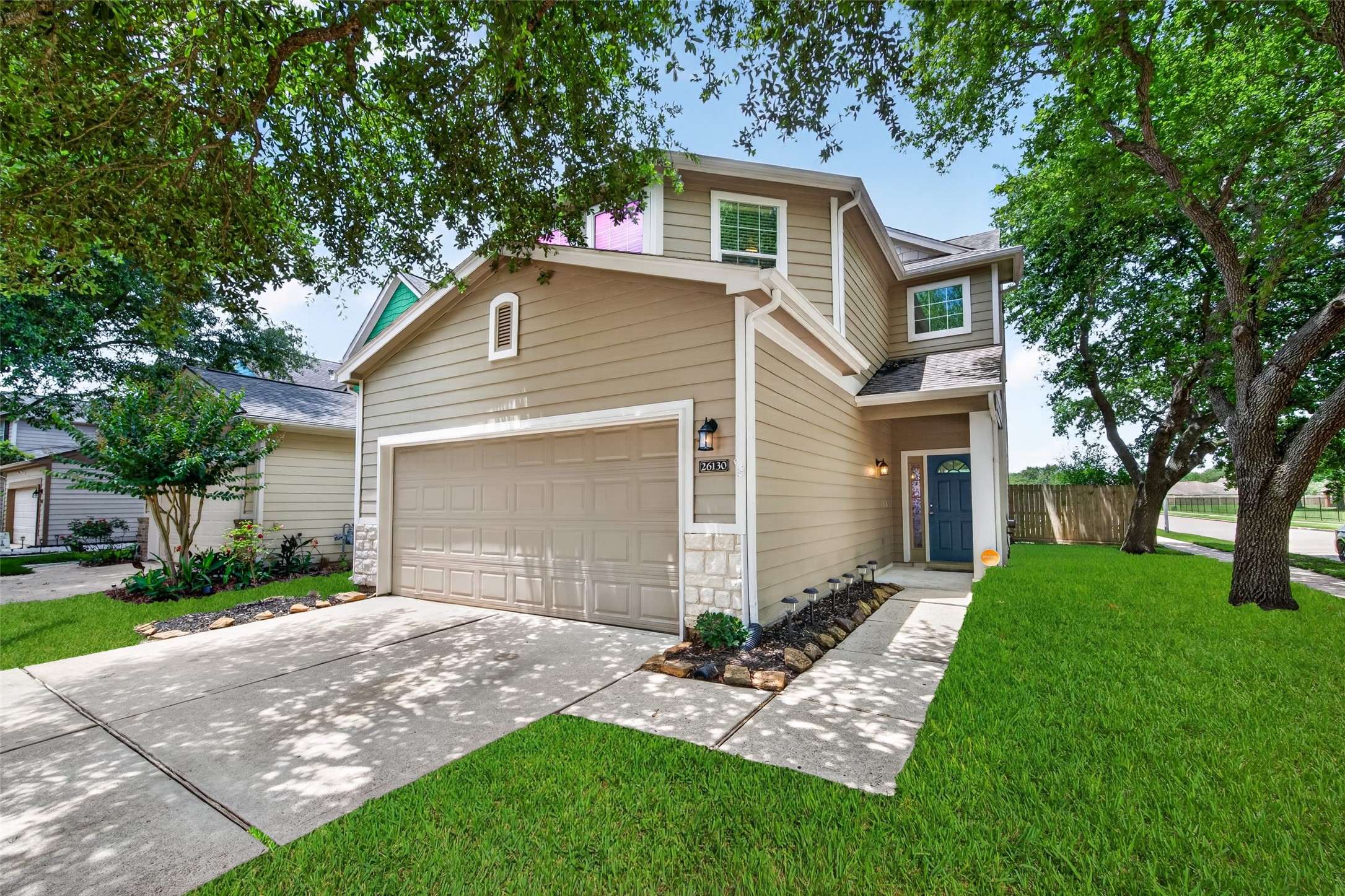 Listing photo 1