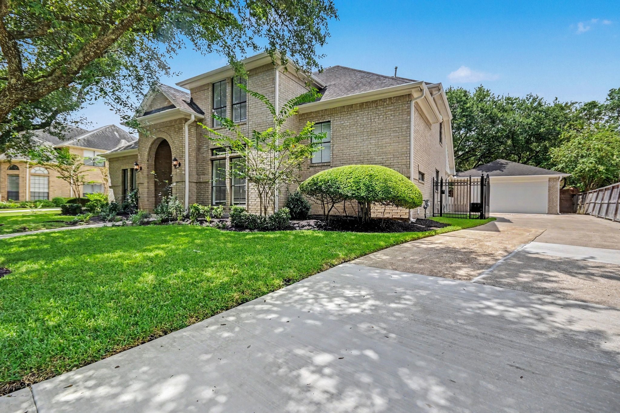 Listing photo 4