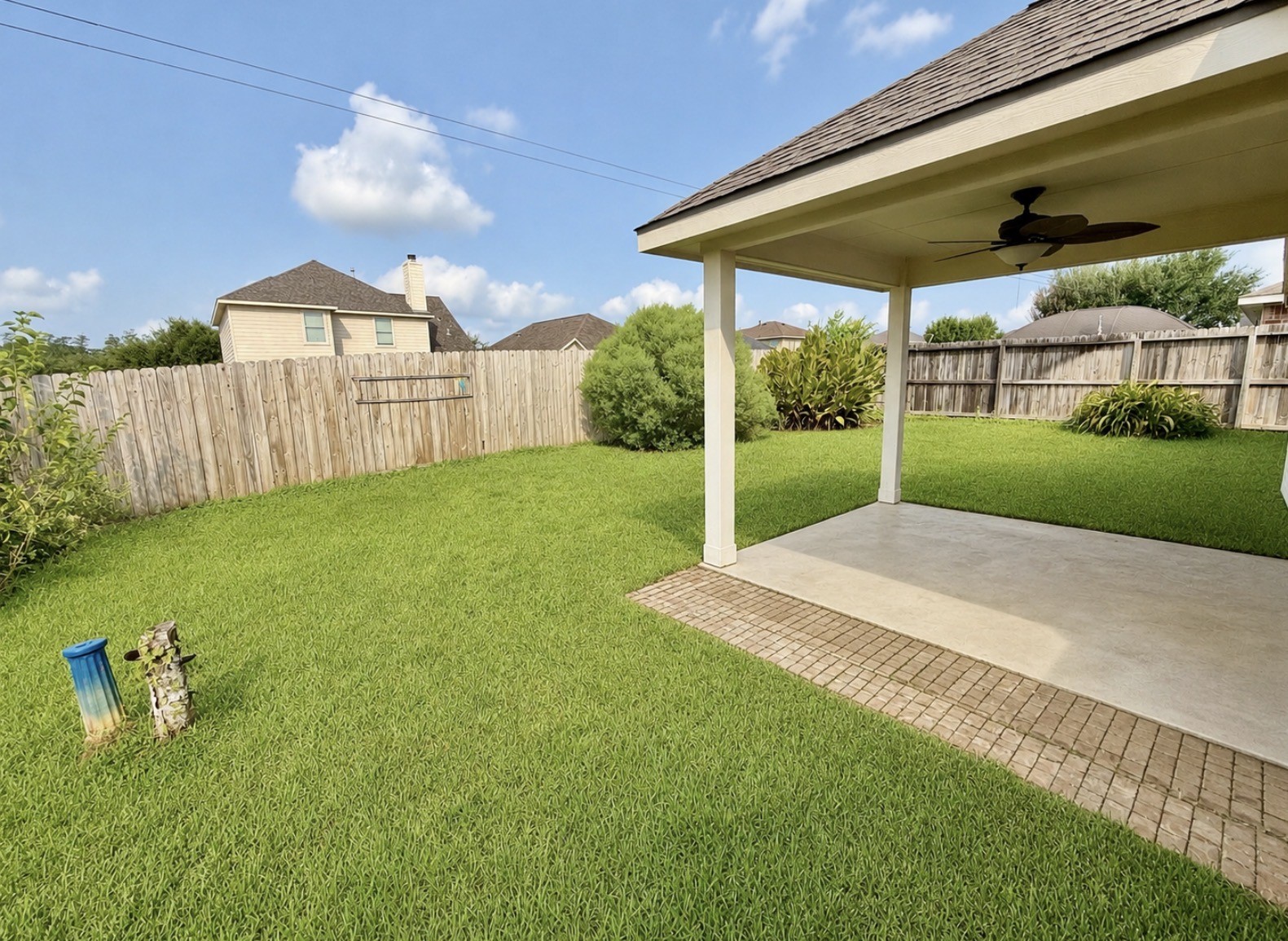 Listing photo 5