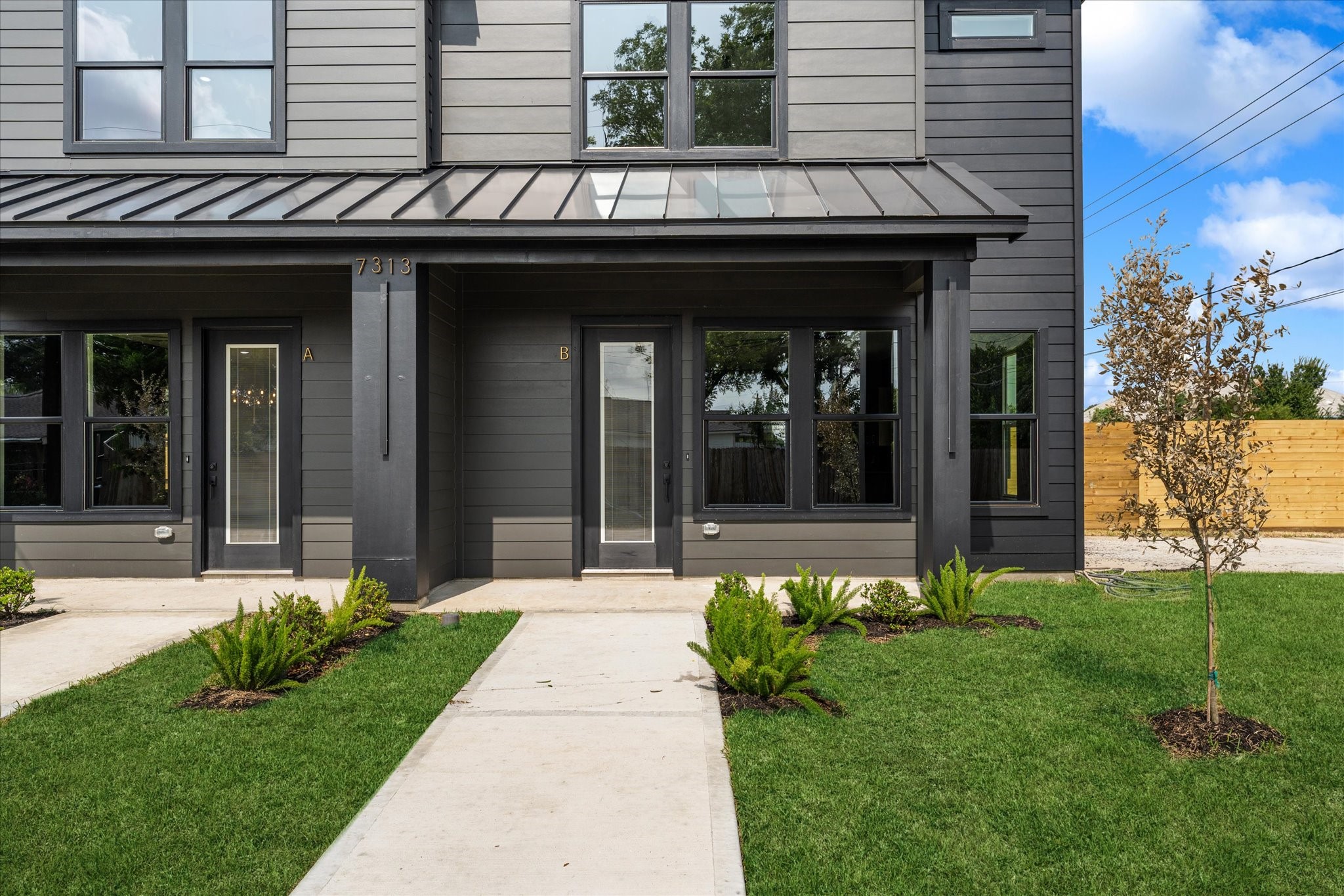 Listing photo 1