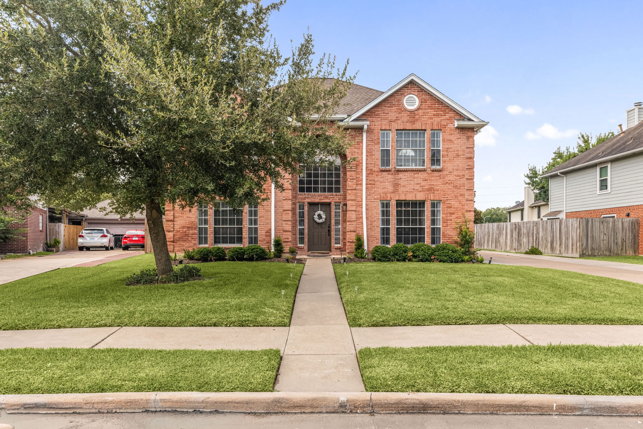 Listing photo 1