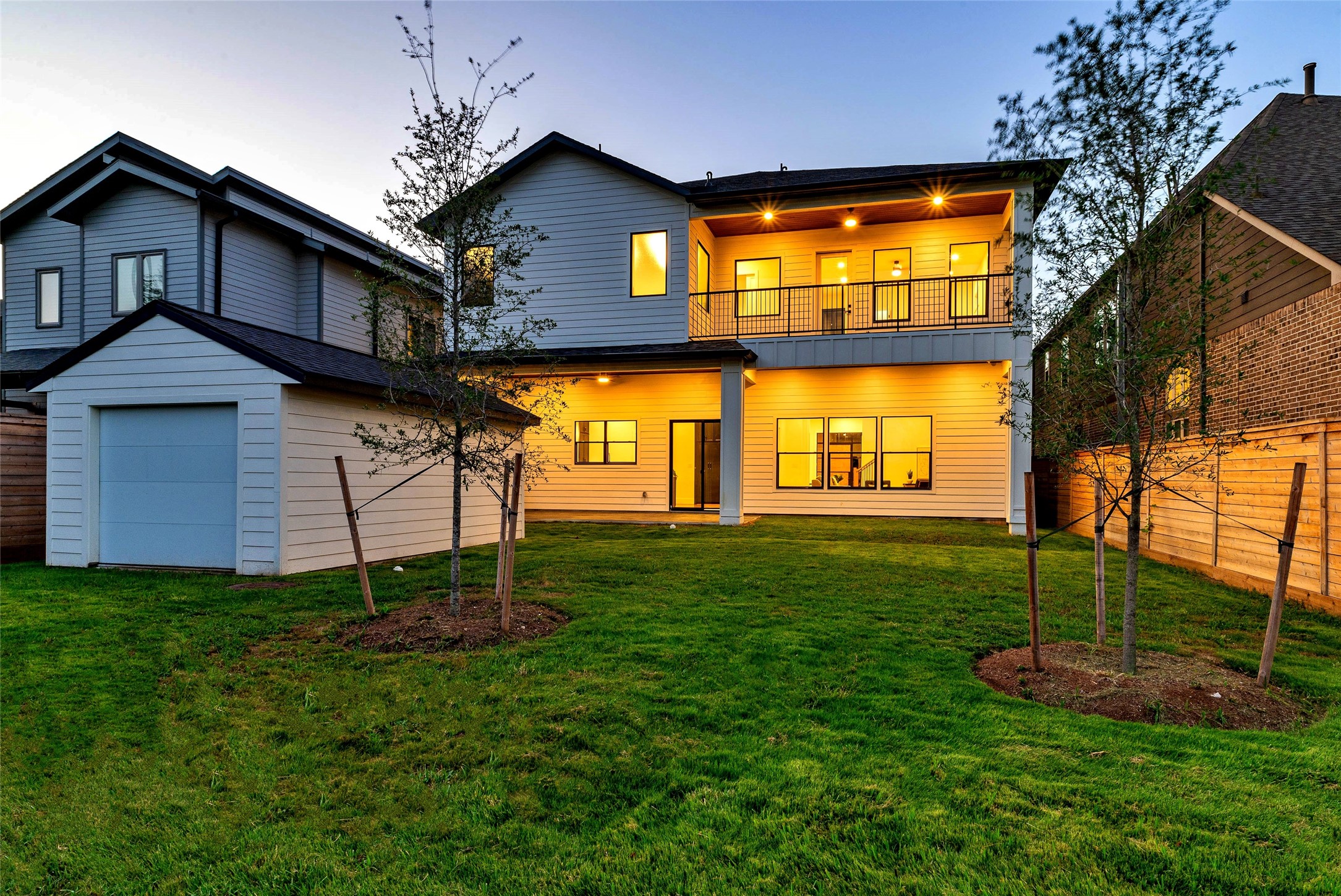 Listing photo 4