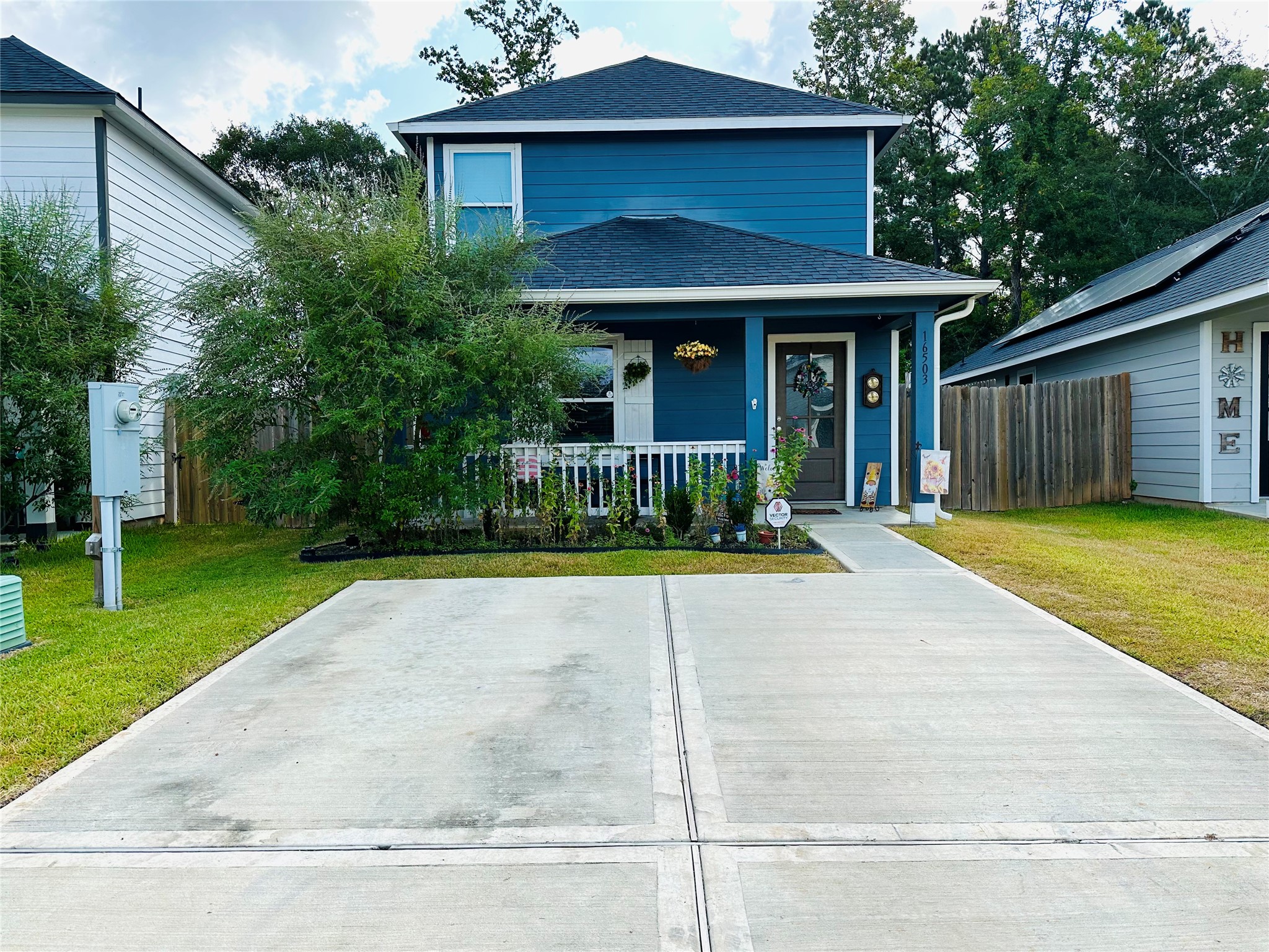 Listing photo 1