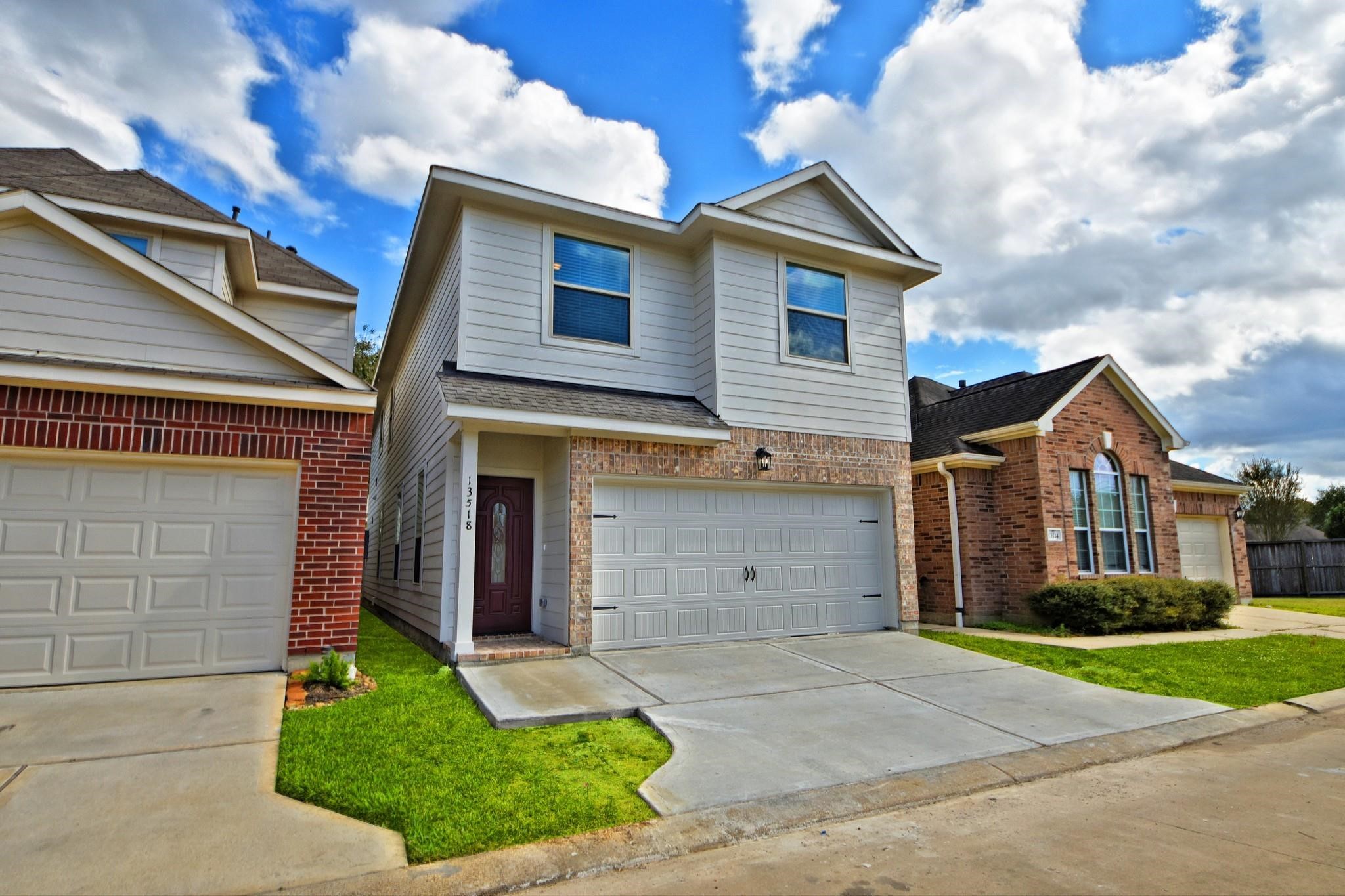Listing photo 1