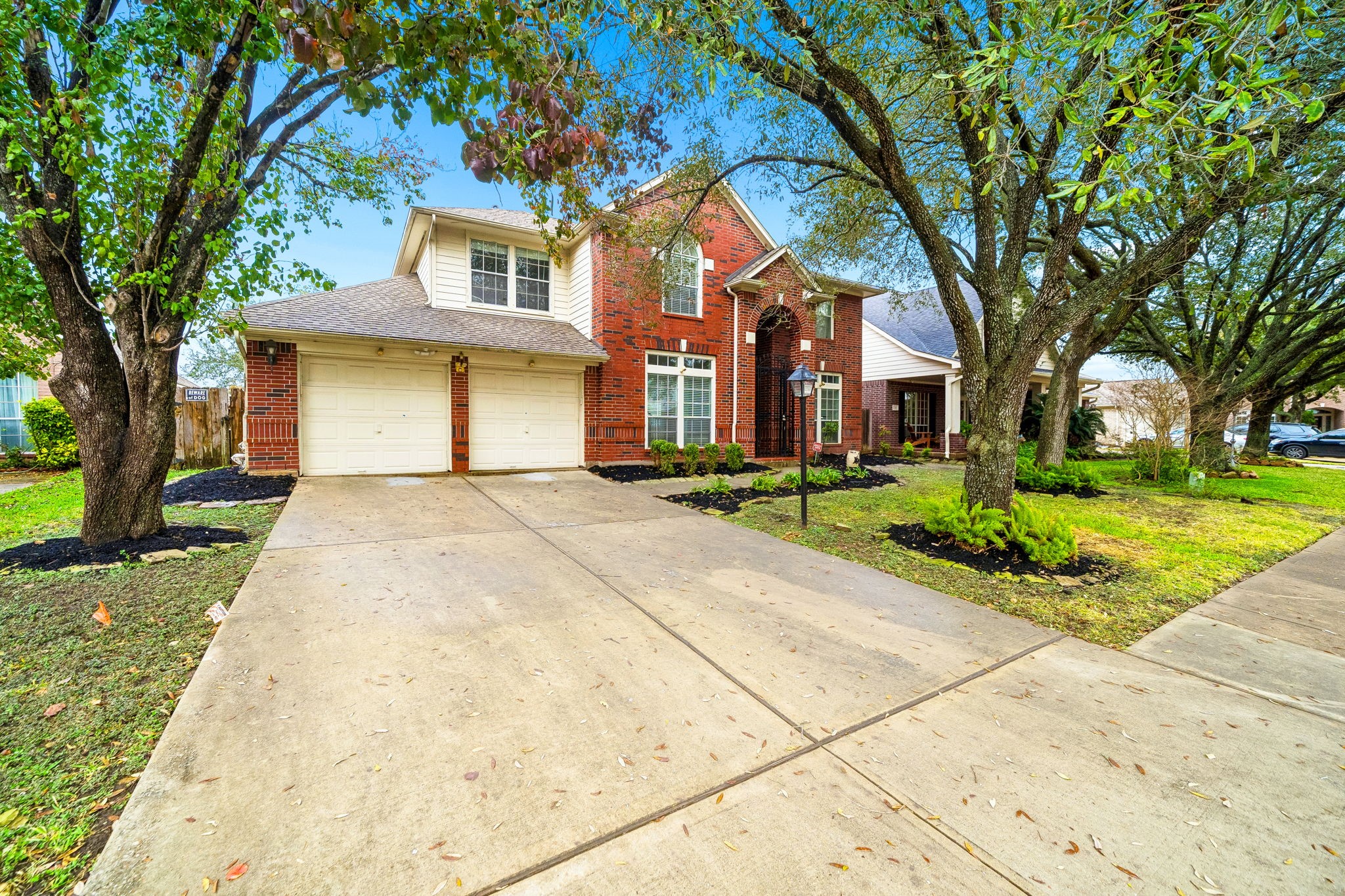 Listing photo 3