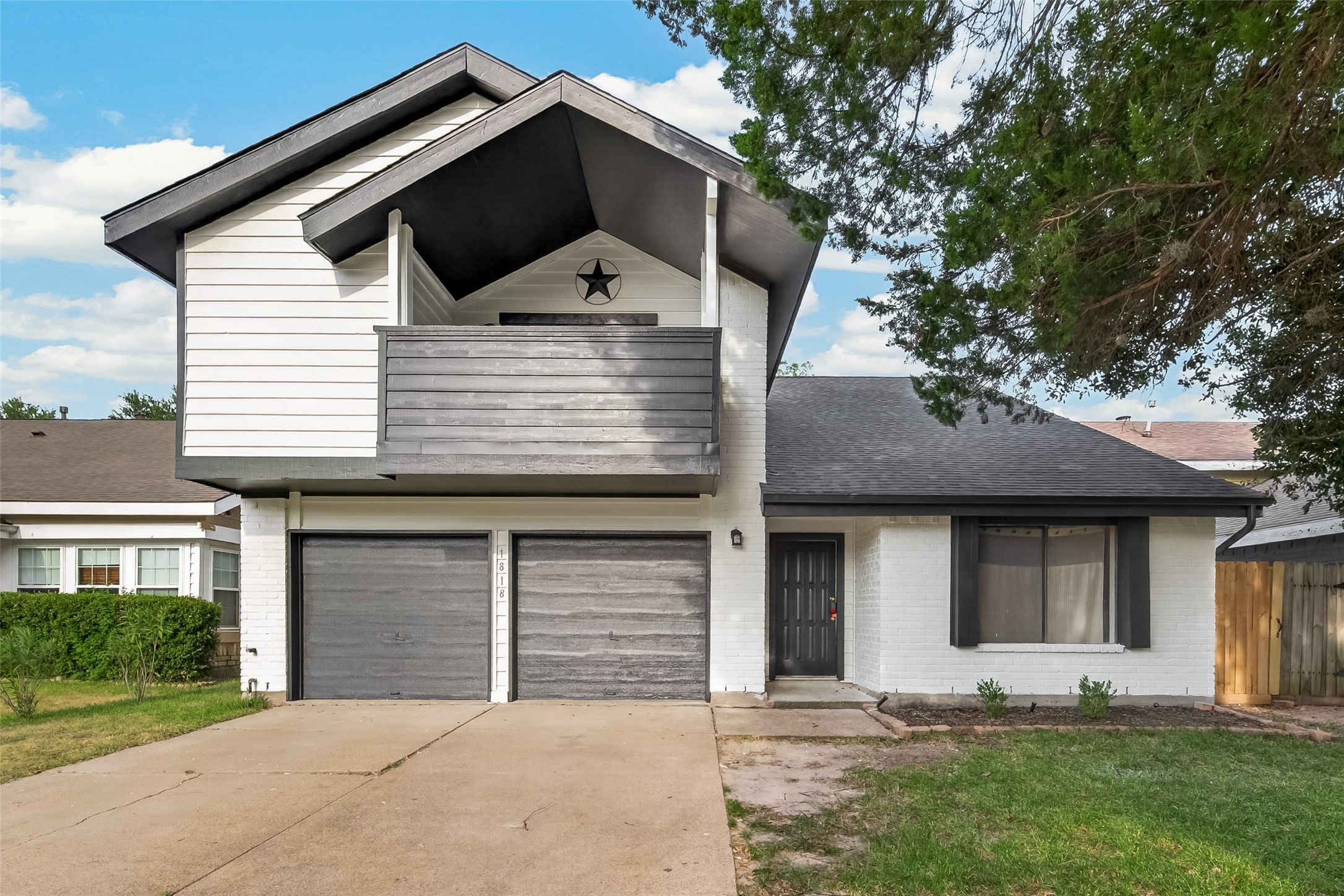 Listing photo 1