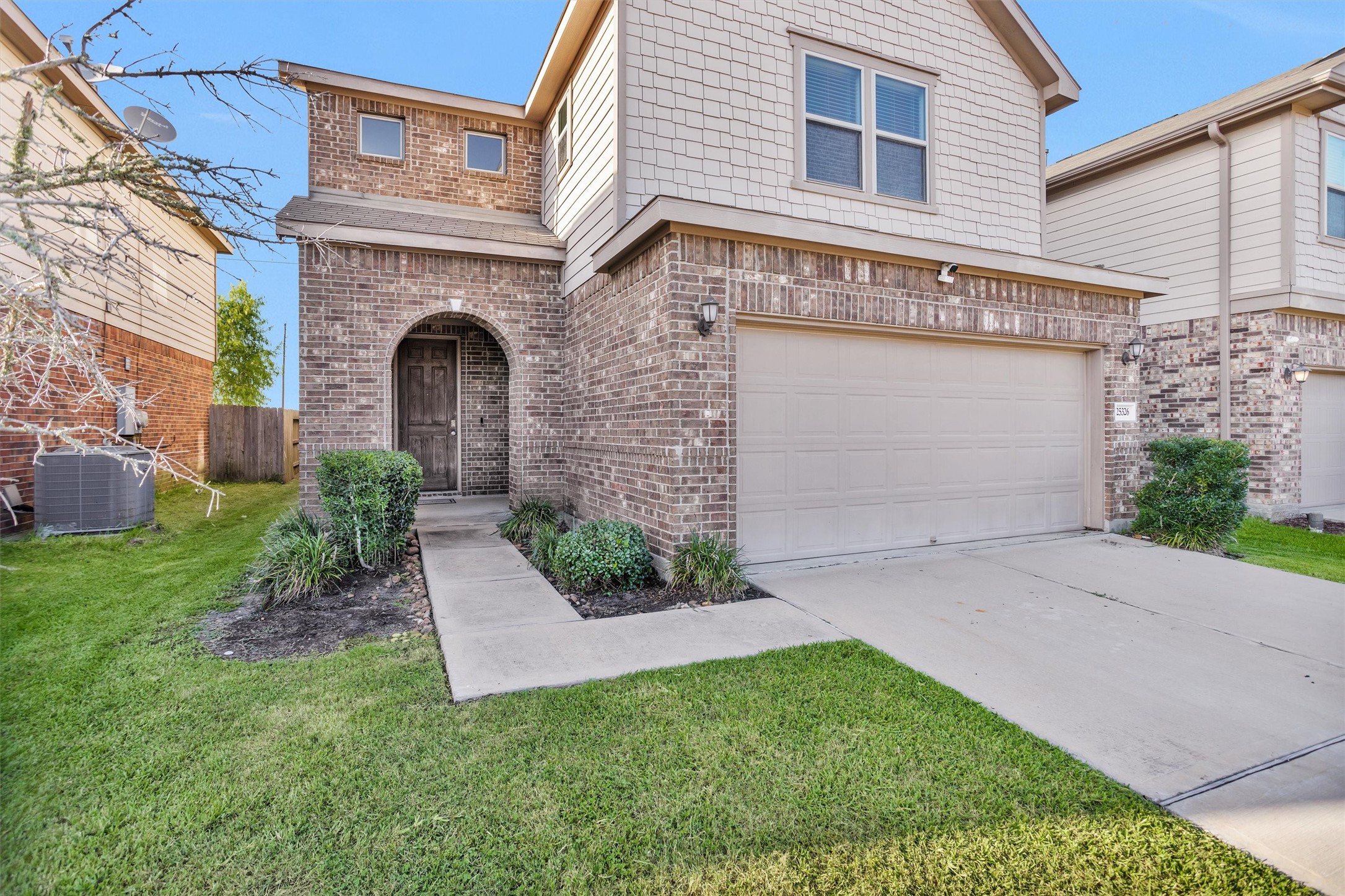Listing photo 1
