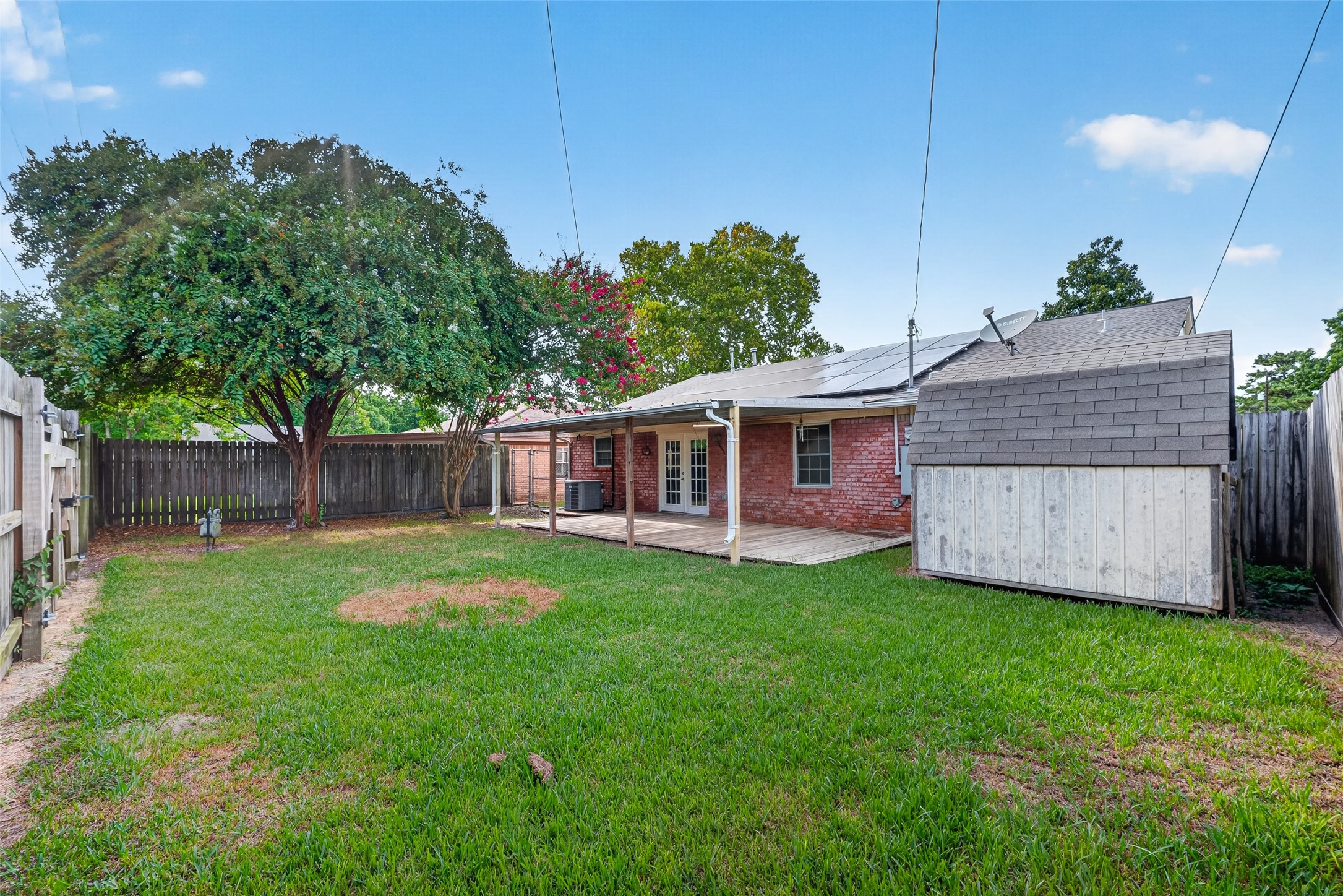 Listing photo 5