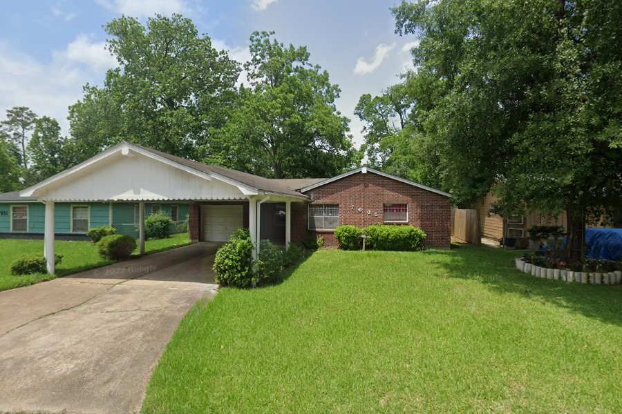 Listing photo 1
