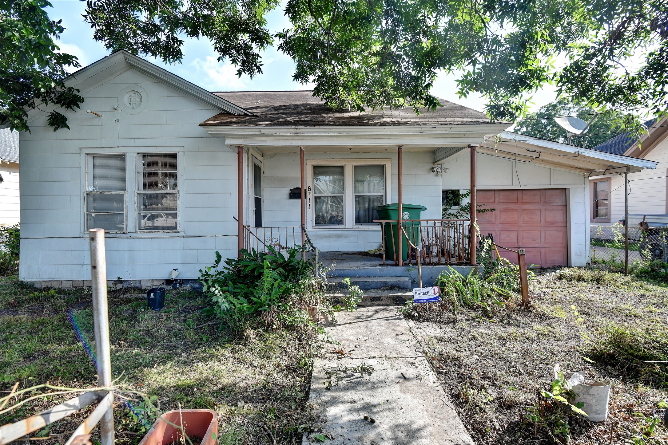 Listing photo 4