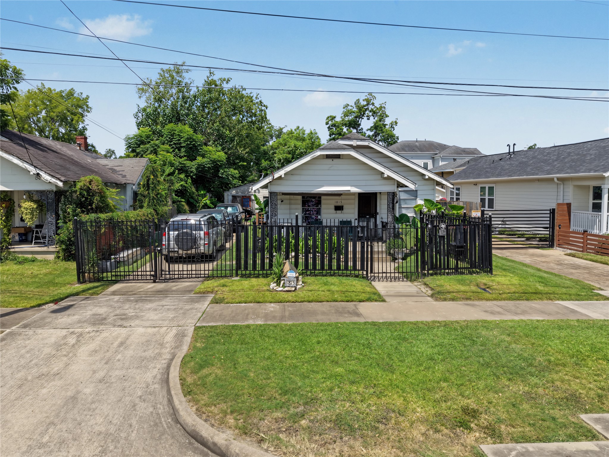 Listing photo 5