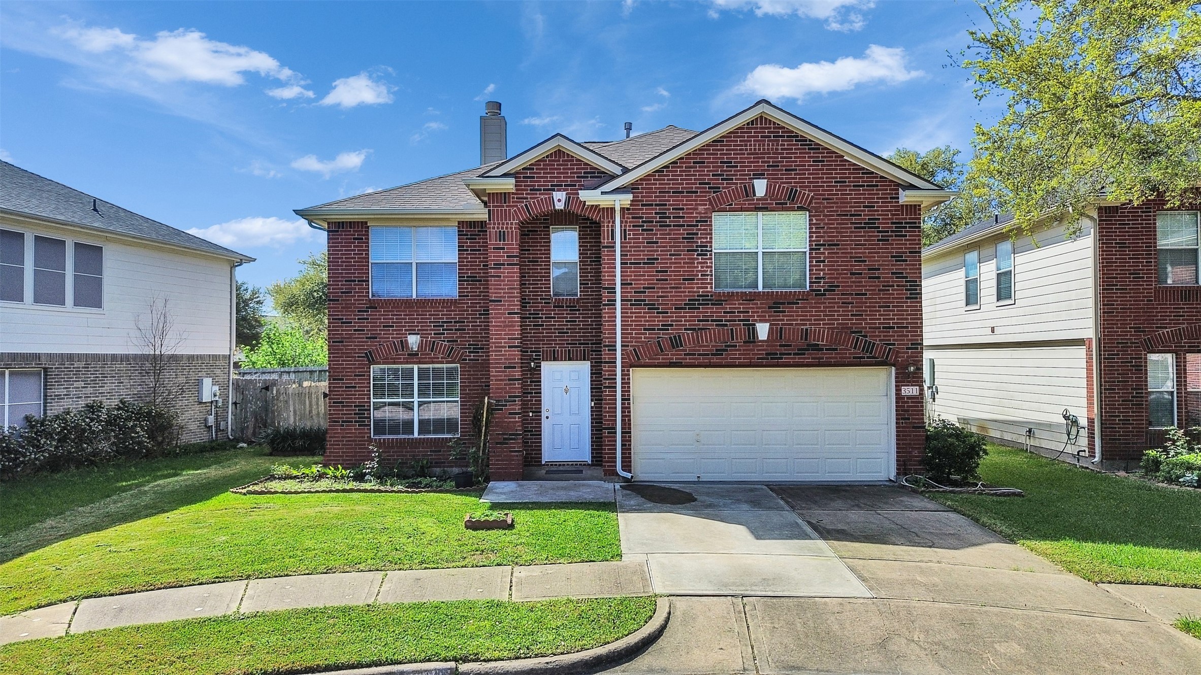 Listing photo 1
