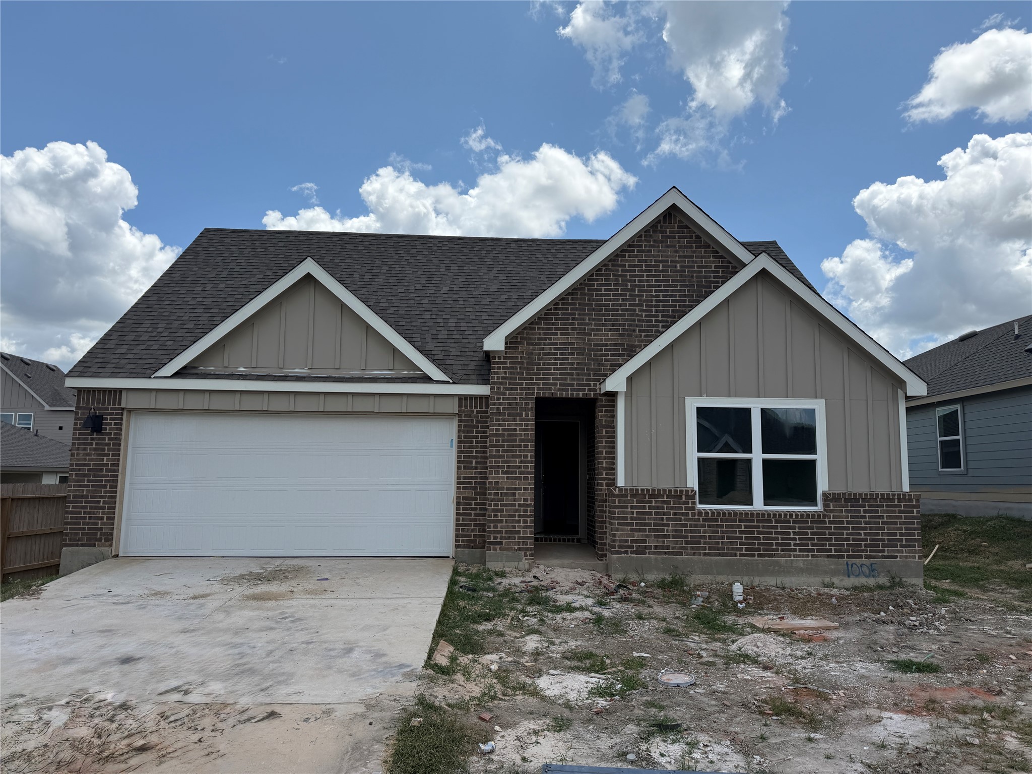Listing photo 1