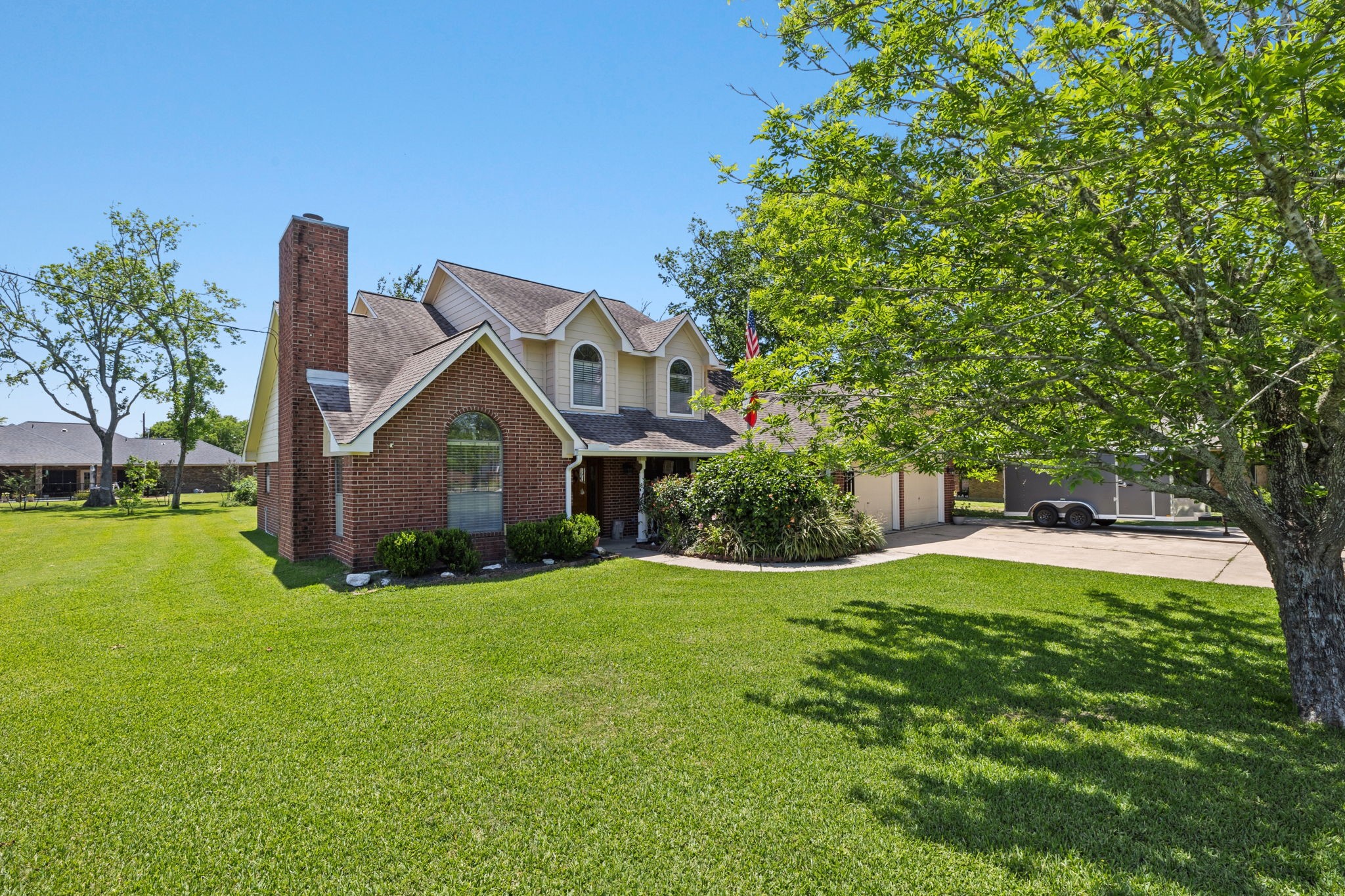 Listing photo 3