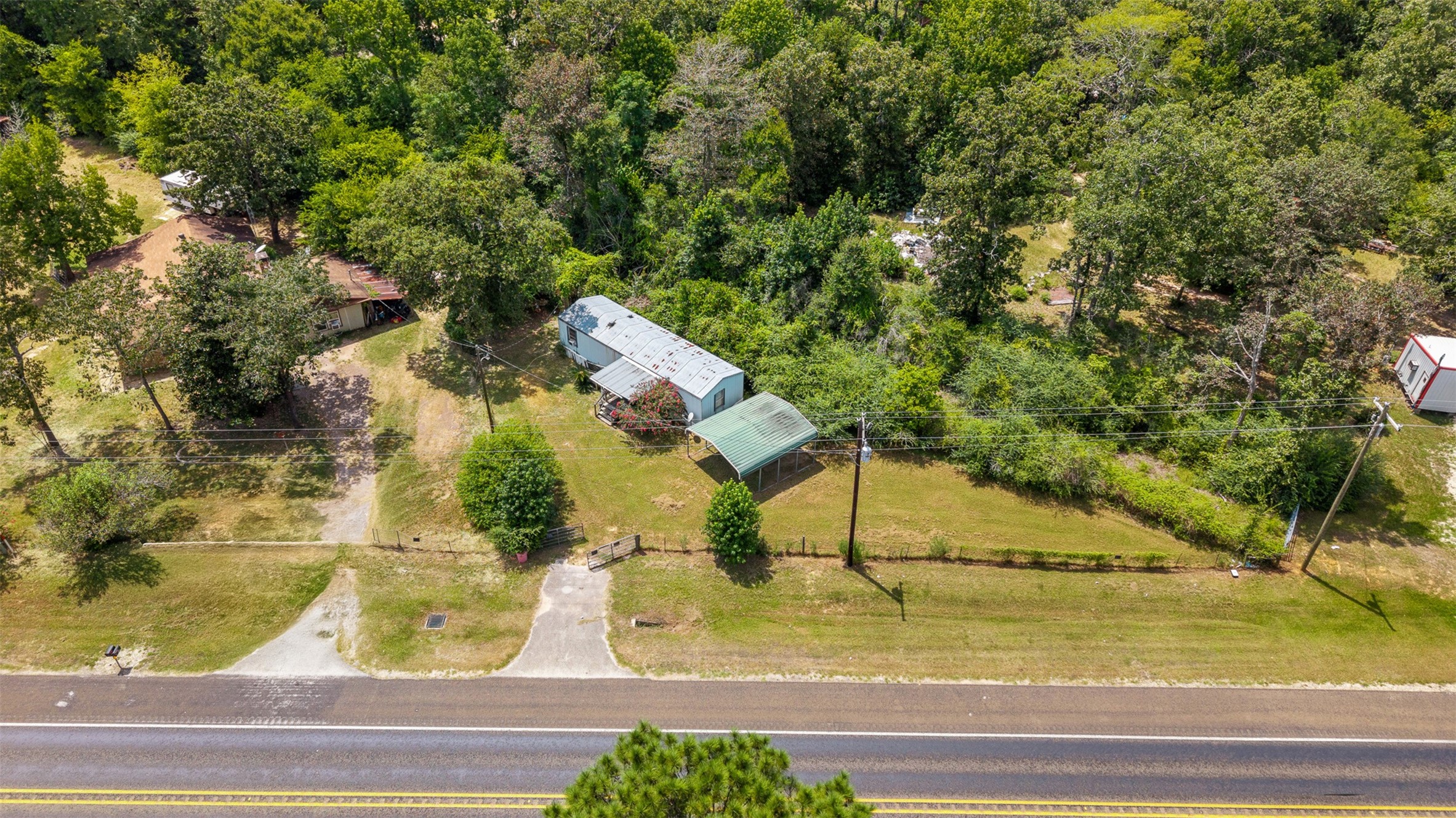 Listing photo 4