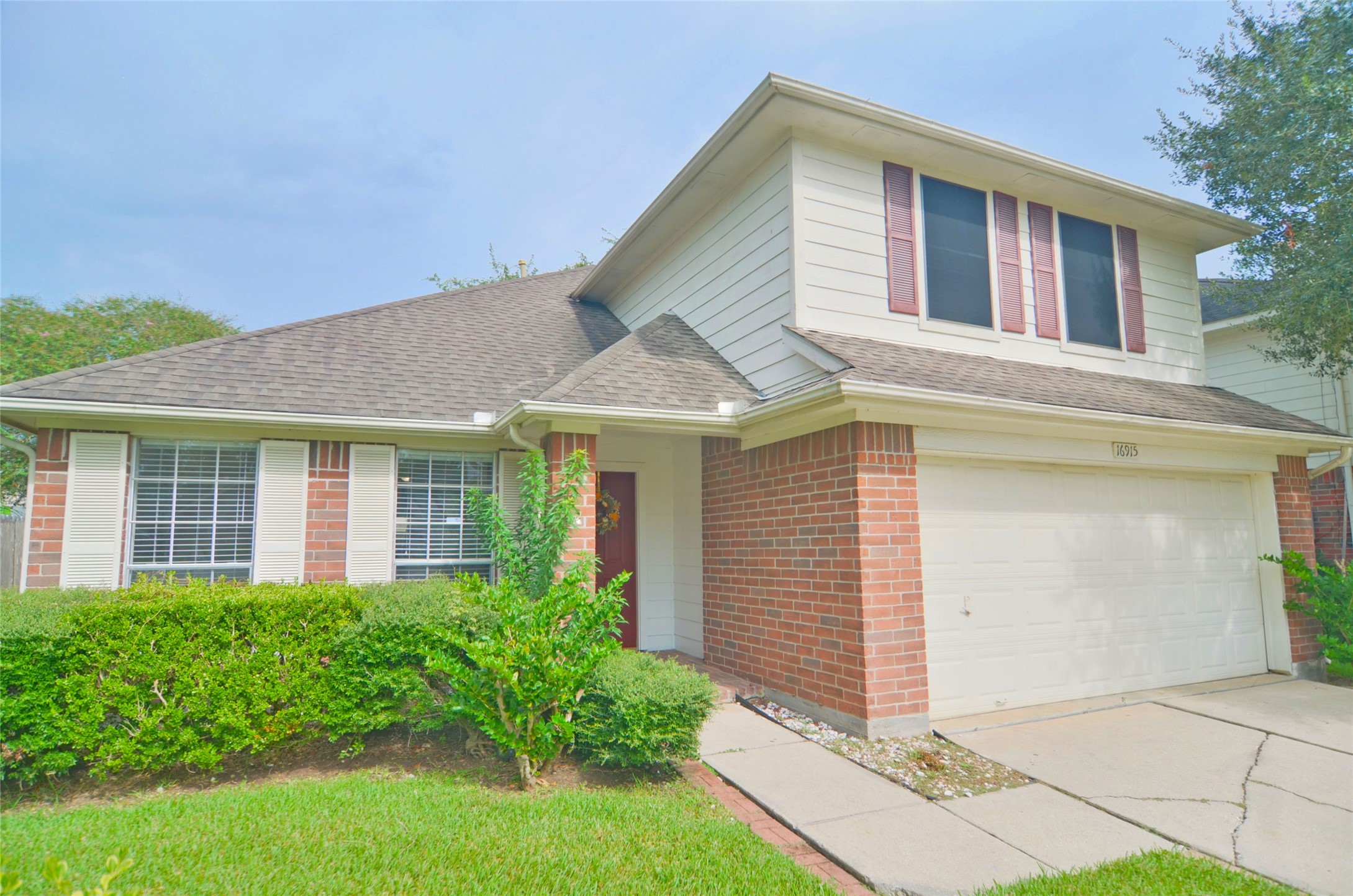 Listing photo 3
