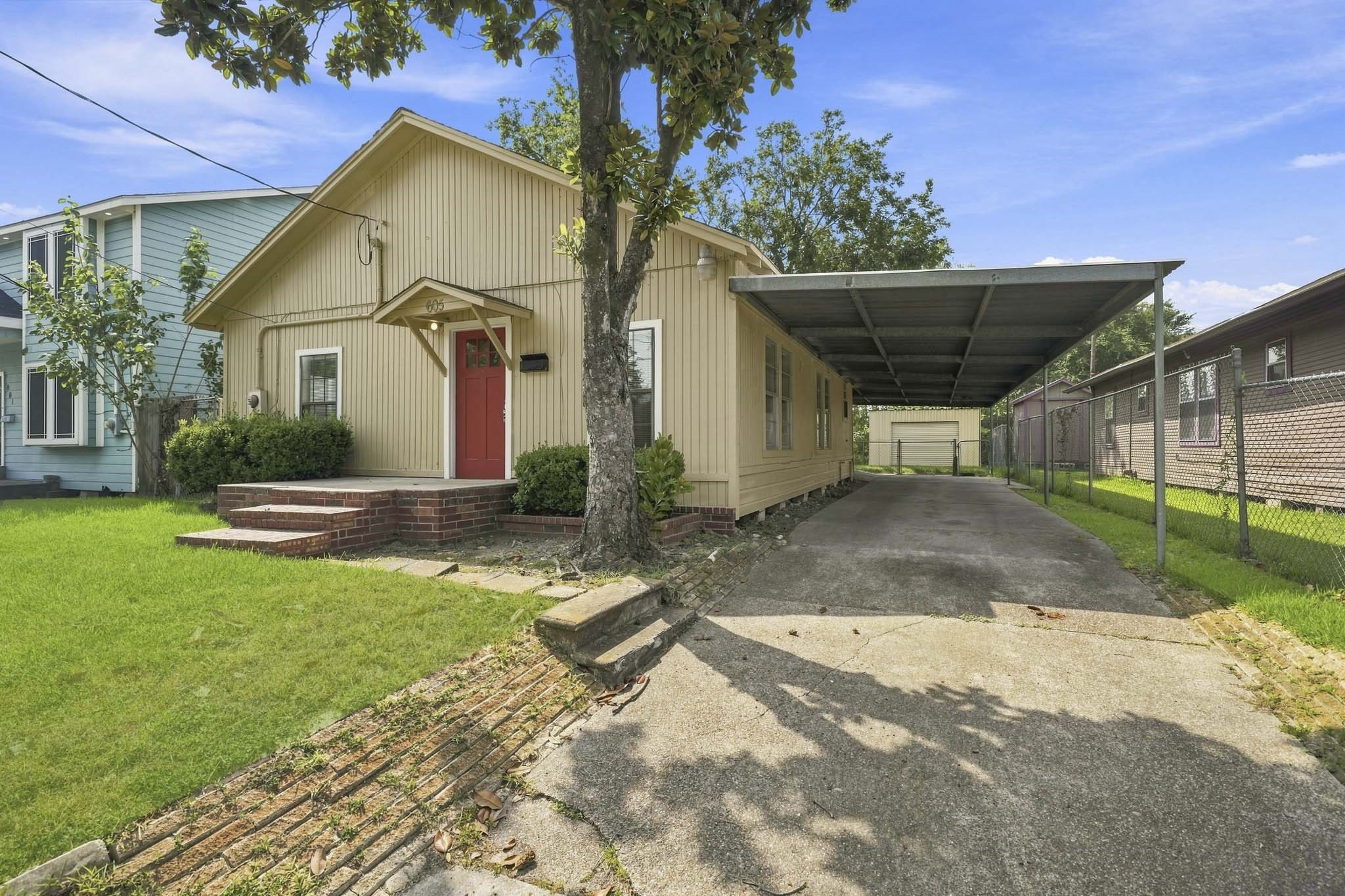 Listing photo 1