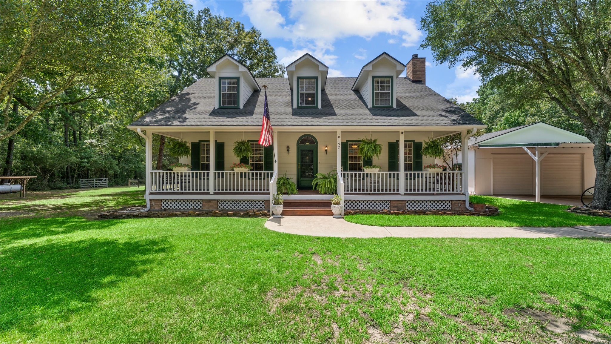 Listing photo 1