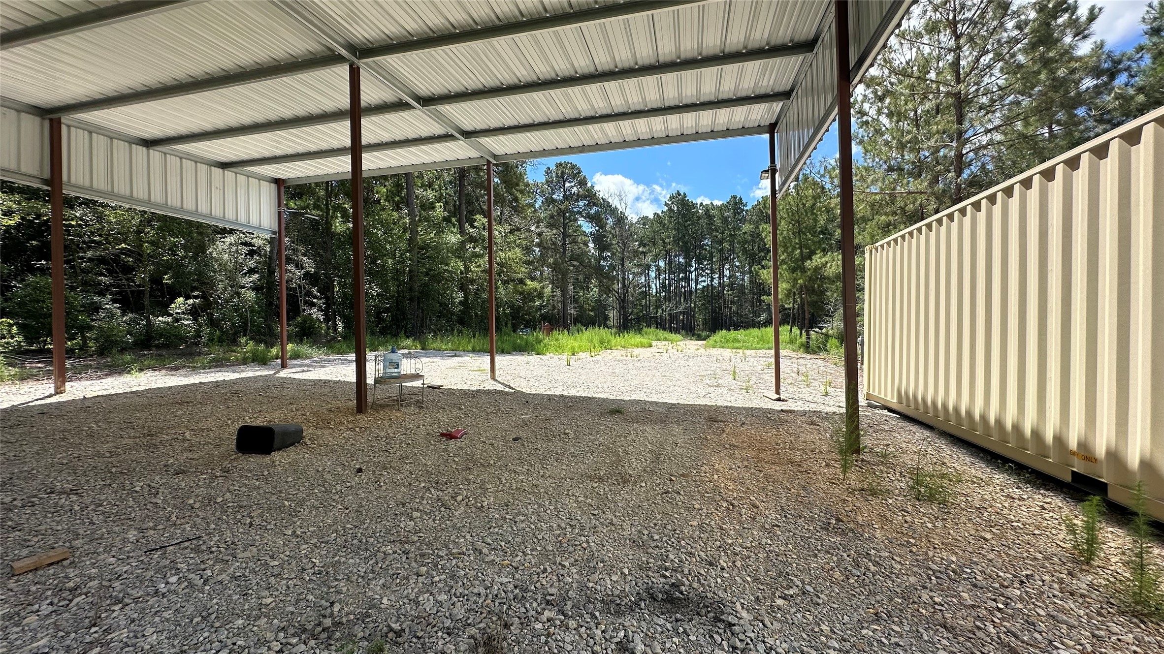 Listing photo 5