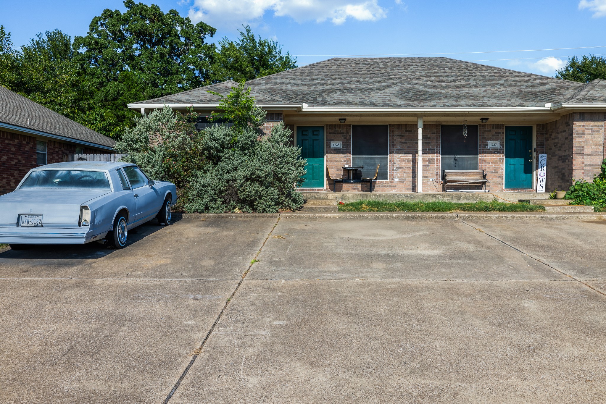 Listing photo 4