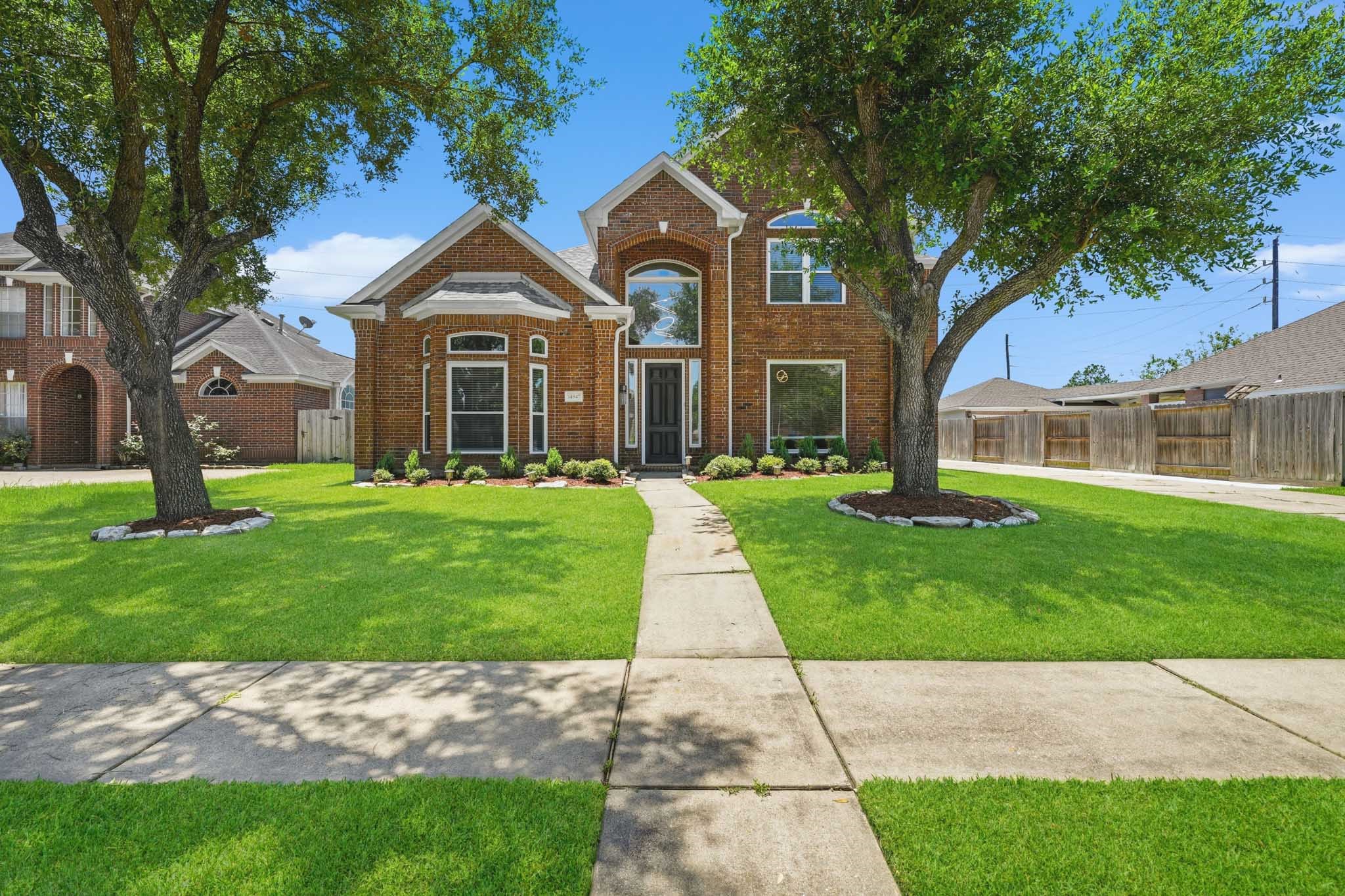 Listing photo 1