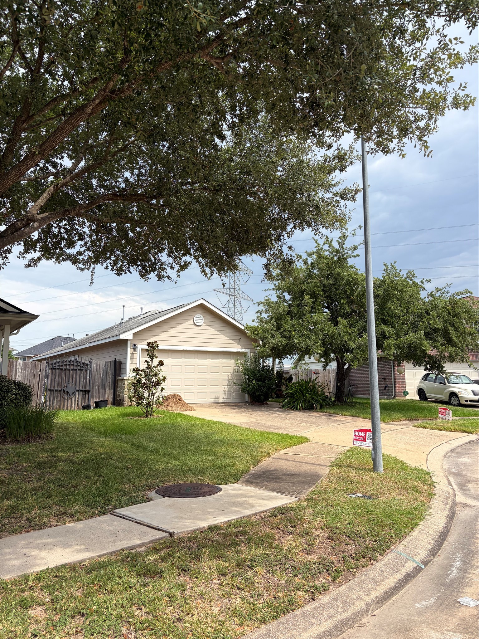 Listing photo 1