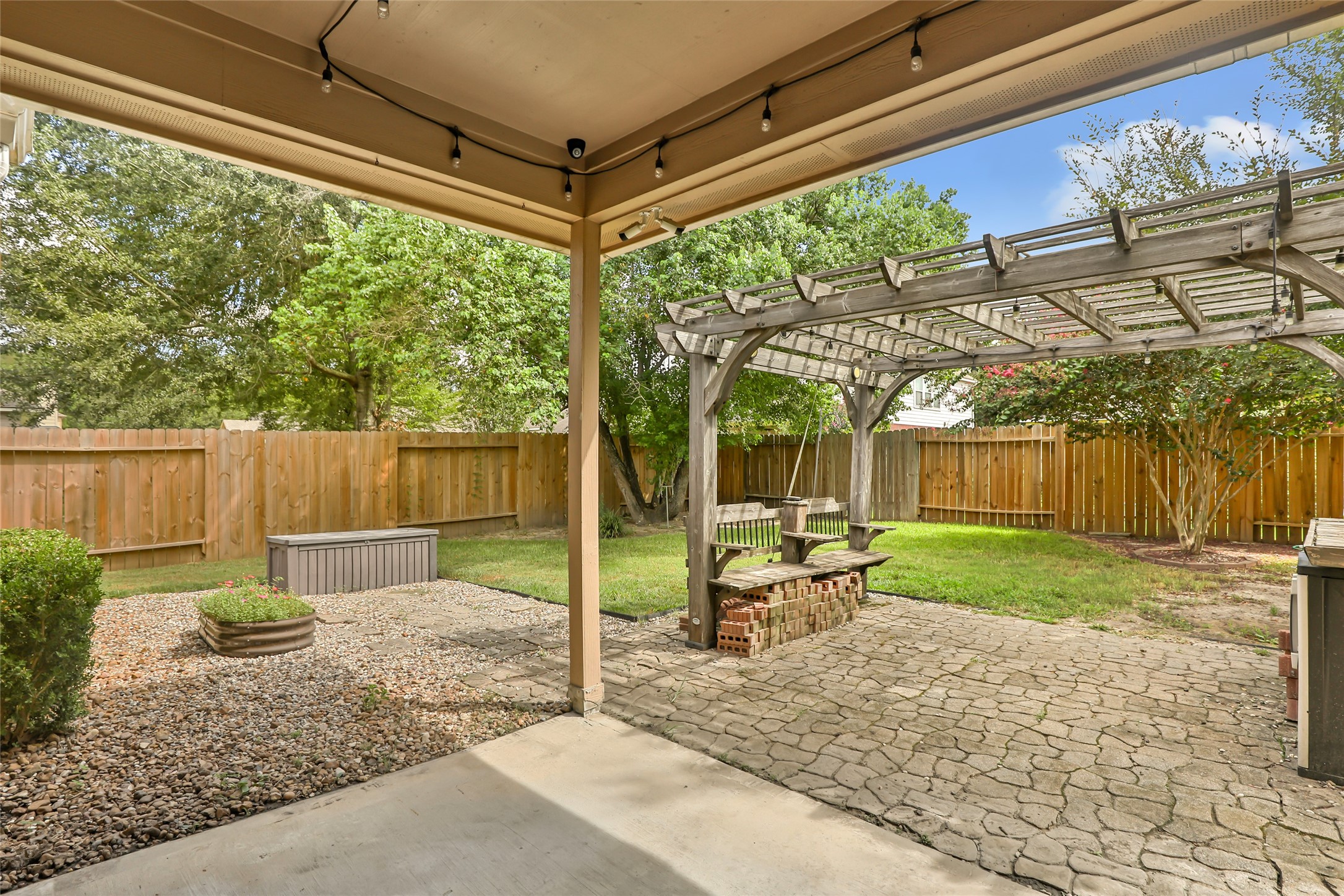 Listing photo 5