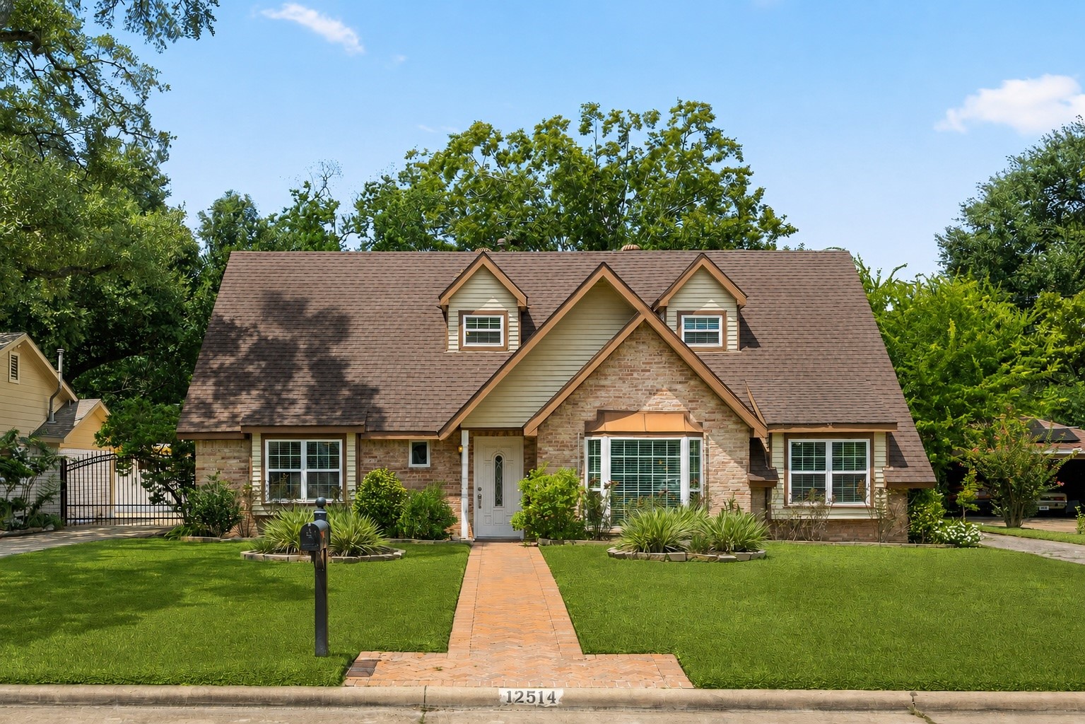 Listing photo 1